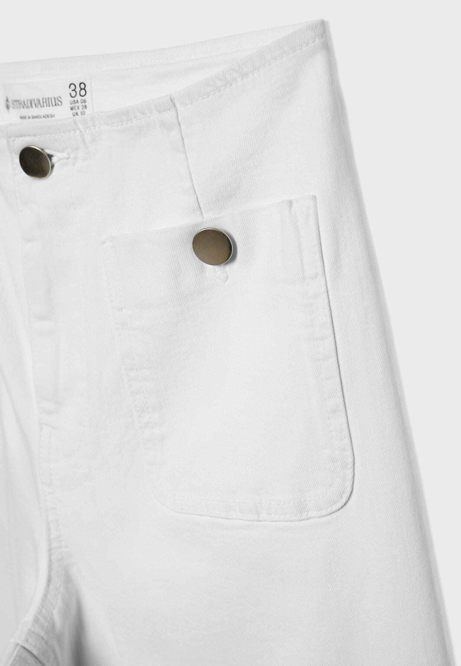 D77 Minimalist trousers with pockets — White