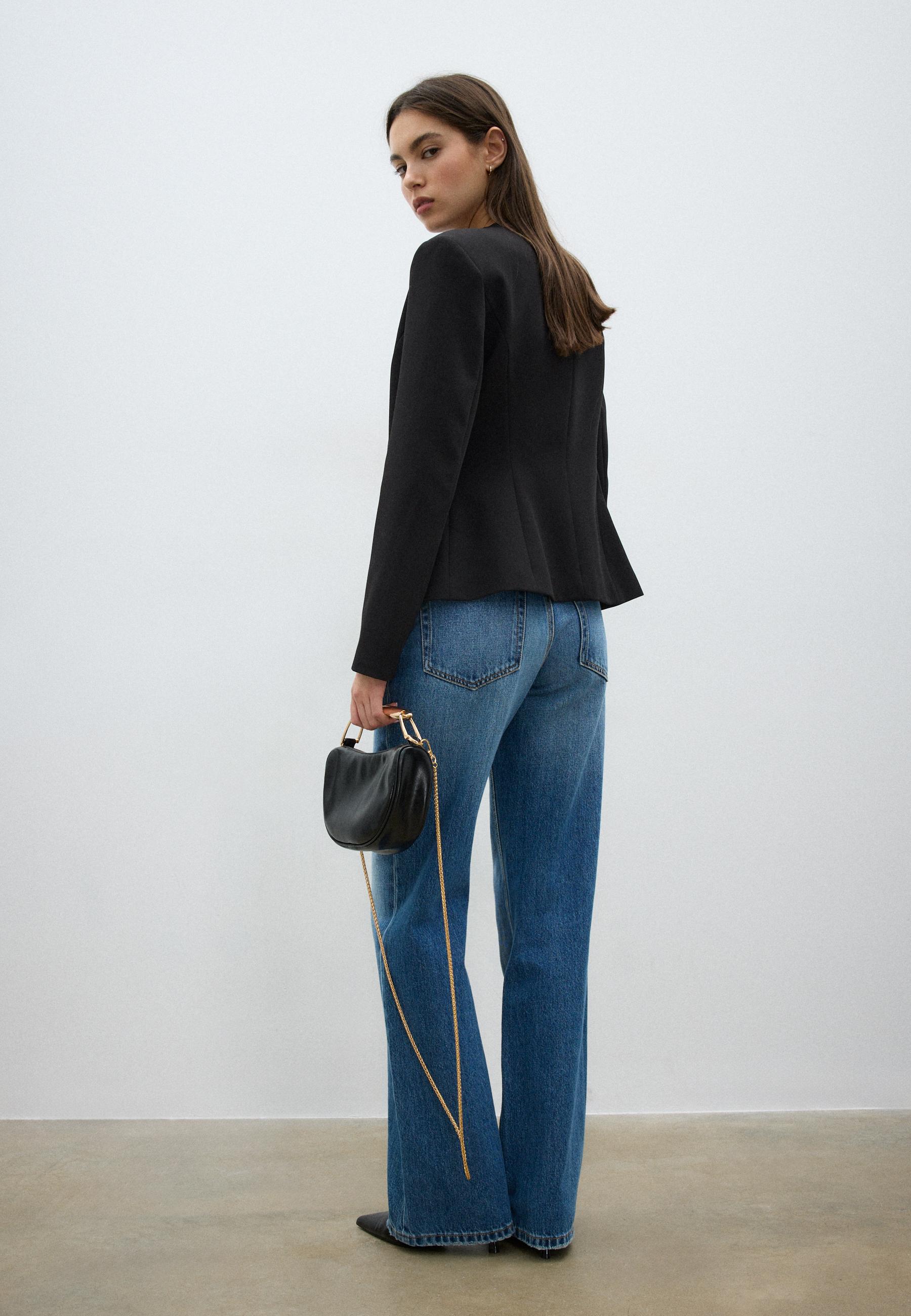 Collarless blazer — Black
