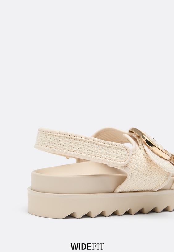 wide fit platte damessandalen van stof