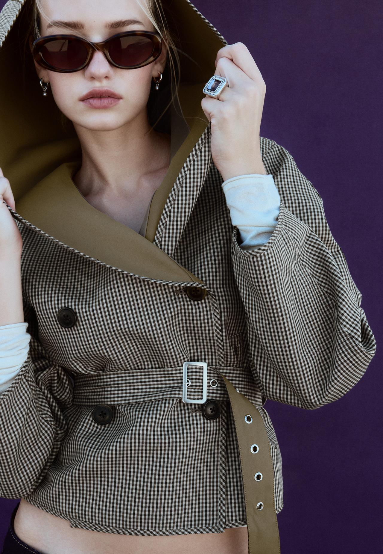 Short reversible check trench coat — Khaki