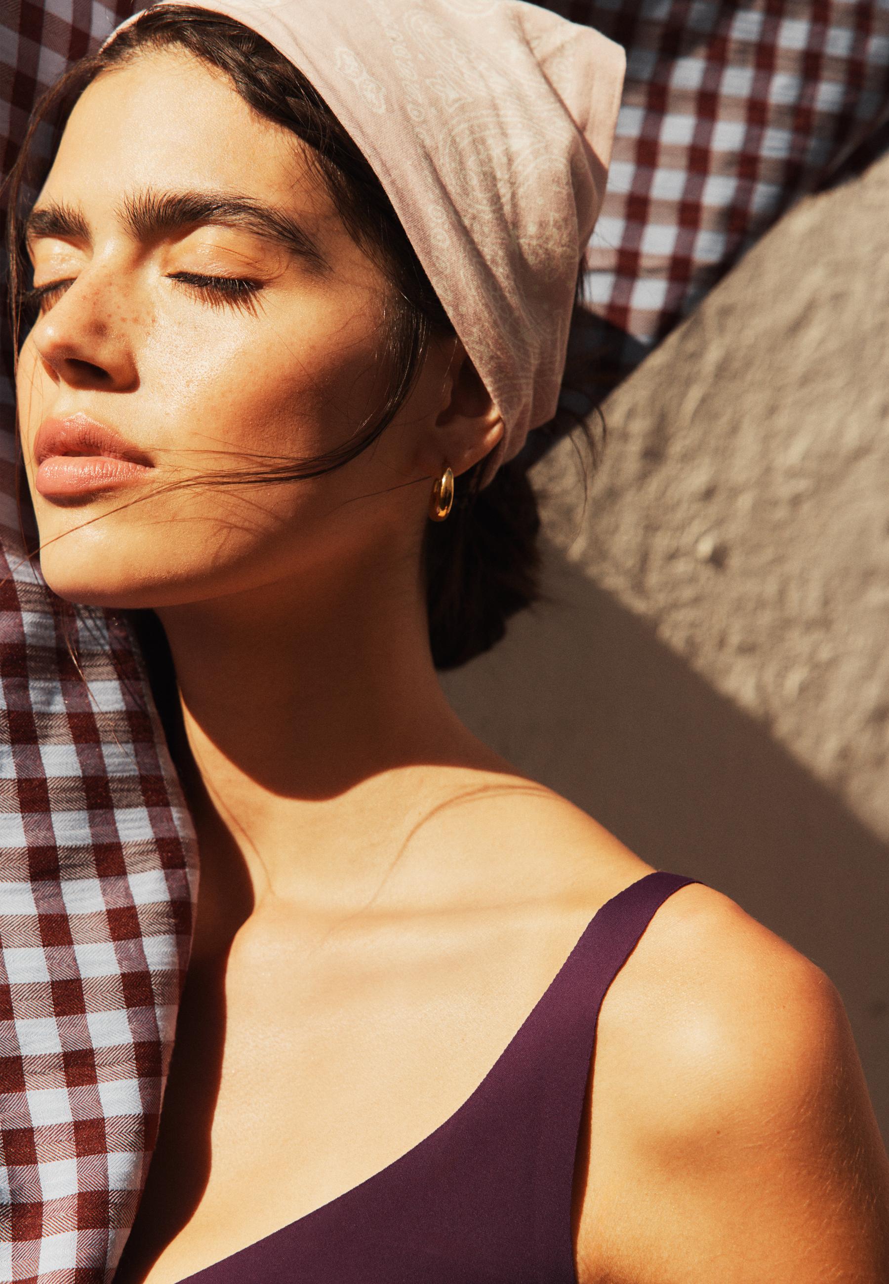 Triangle bandana — Pastel pink