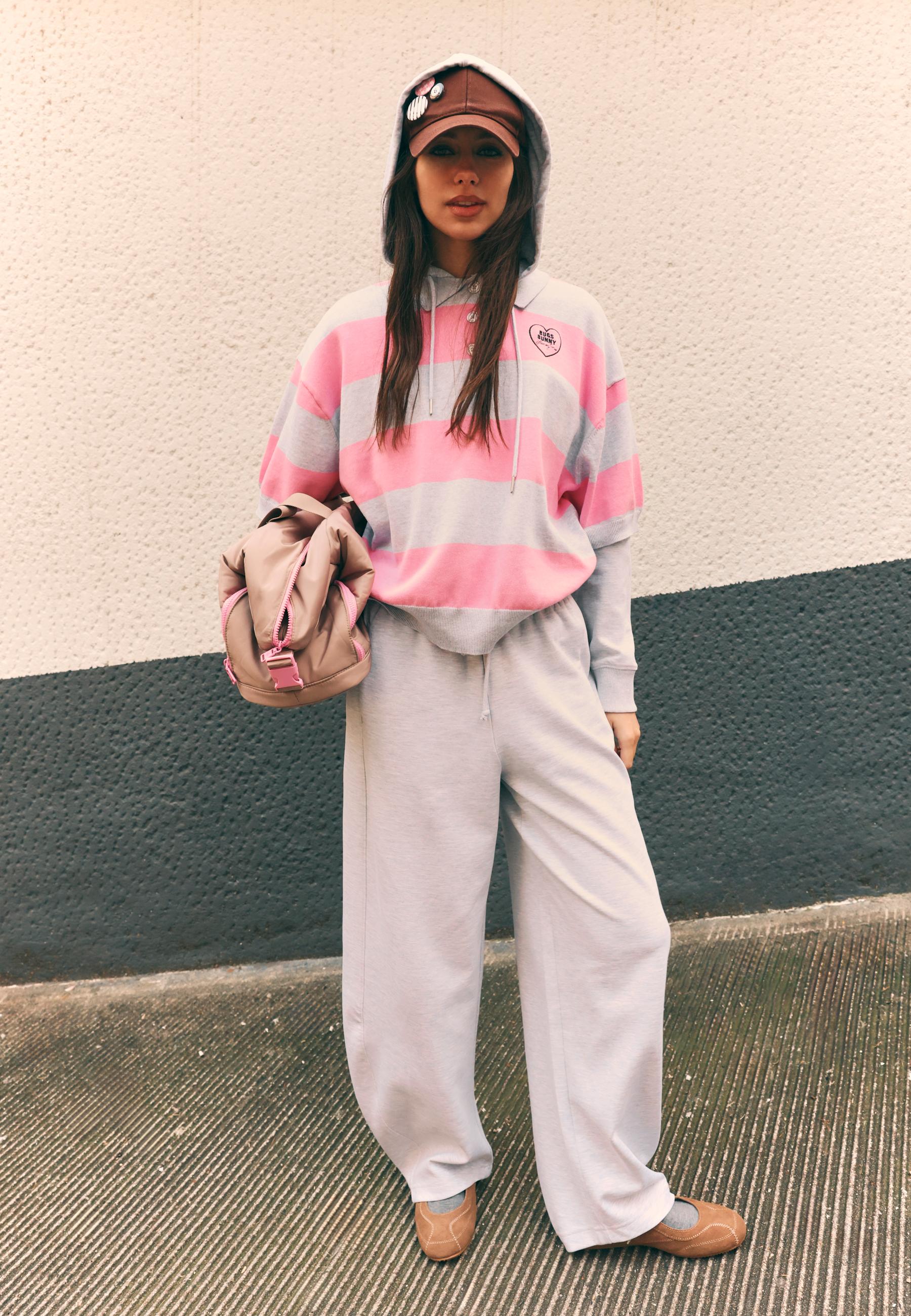 Bugs Bunny knit polo shirt — Pastel pink
