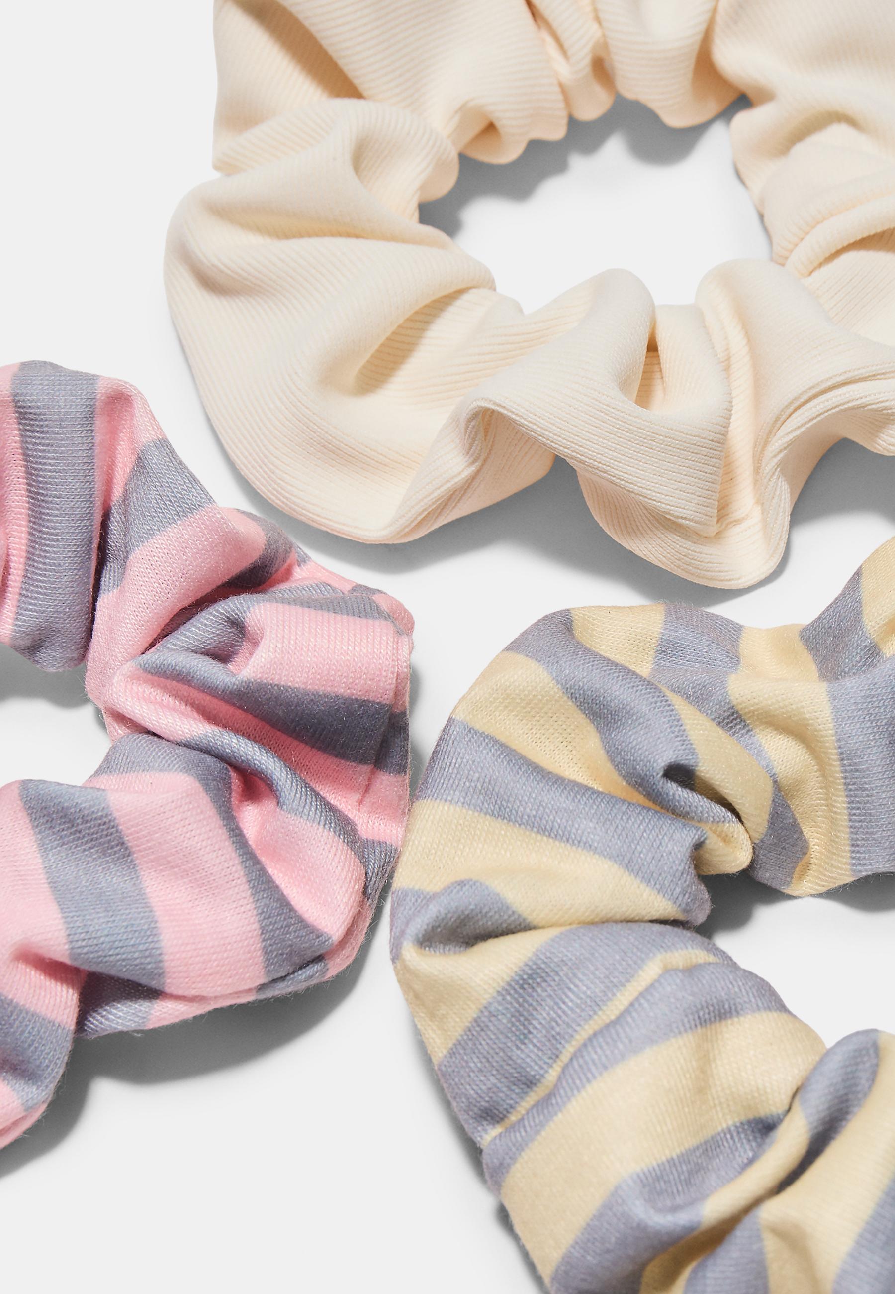 Set of 3 scrunchies — Pastel yellow