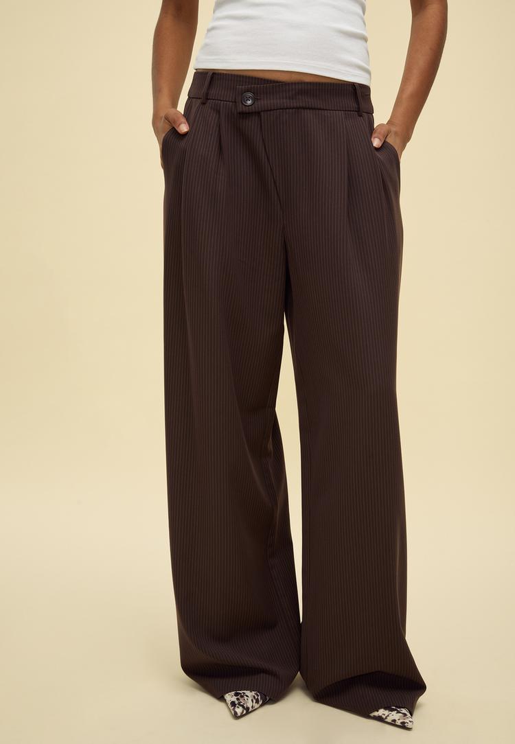 pantalon habille decontracte taille croisee rayures