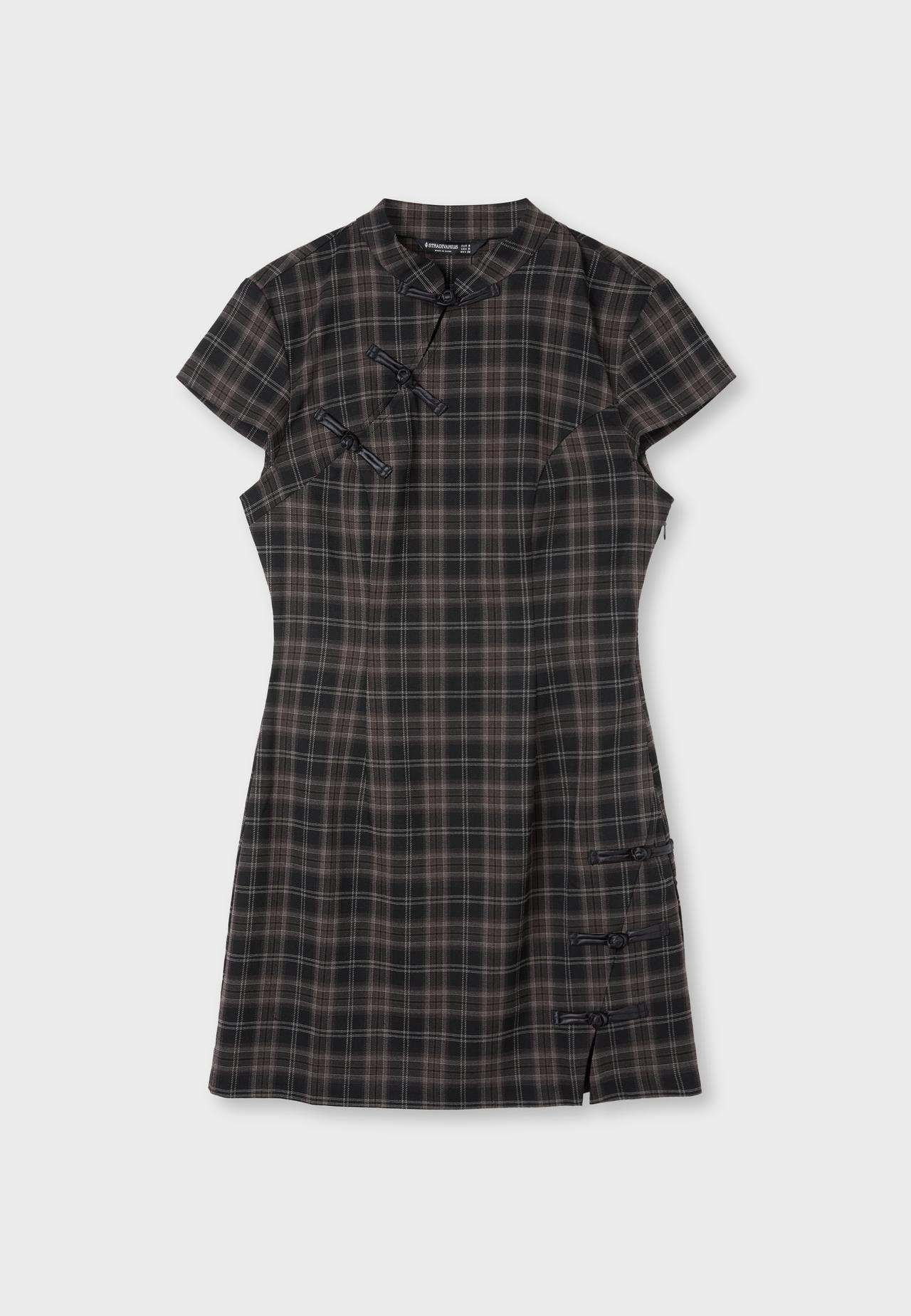Short check dress with stand collar — Black