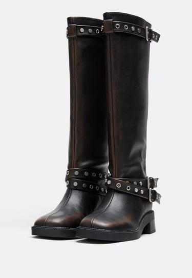 Flat buckle boots — BROWN 3