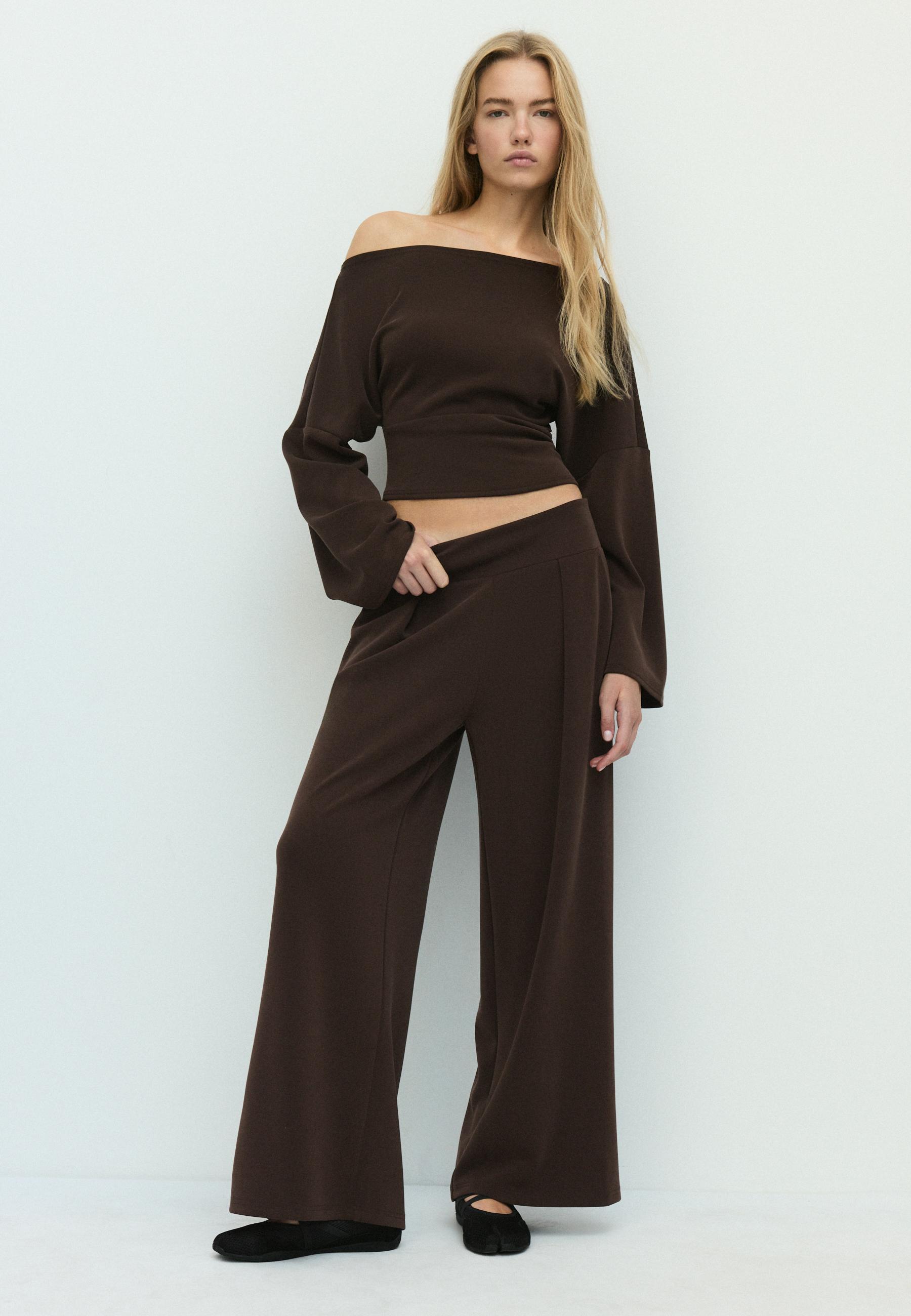 Soft-touch wide-leg trousers with darts — Brown