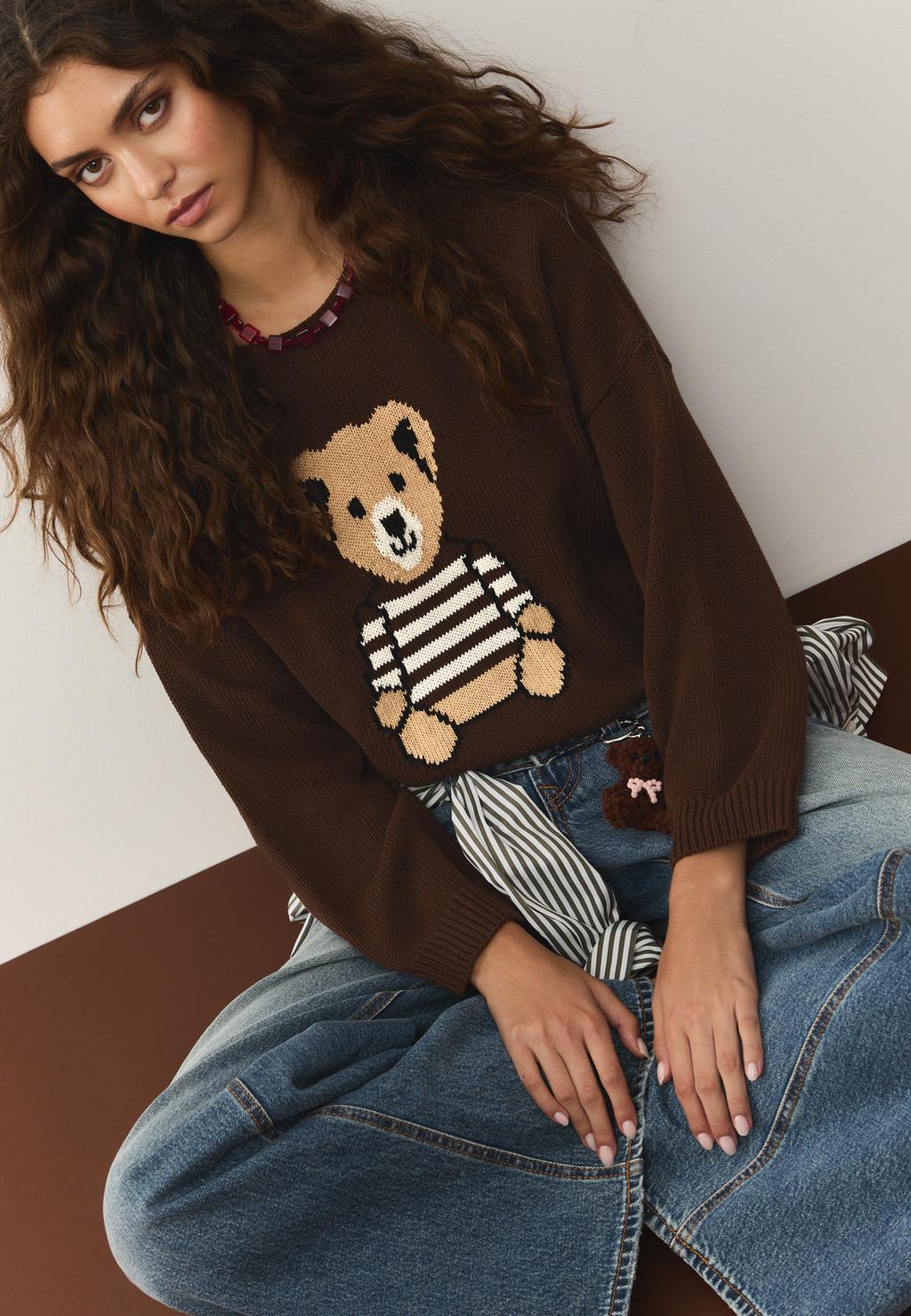 Crop-Pullover mit Figuren