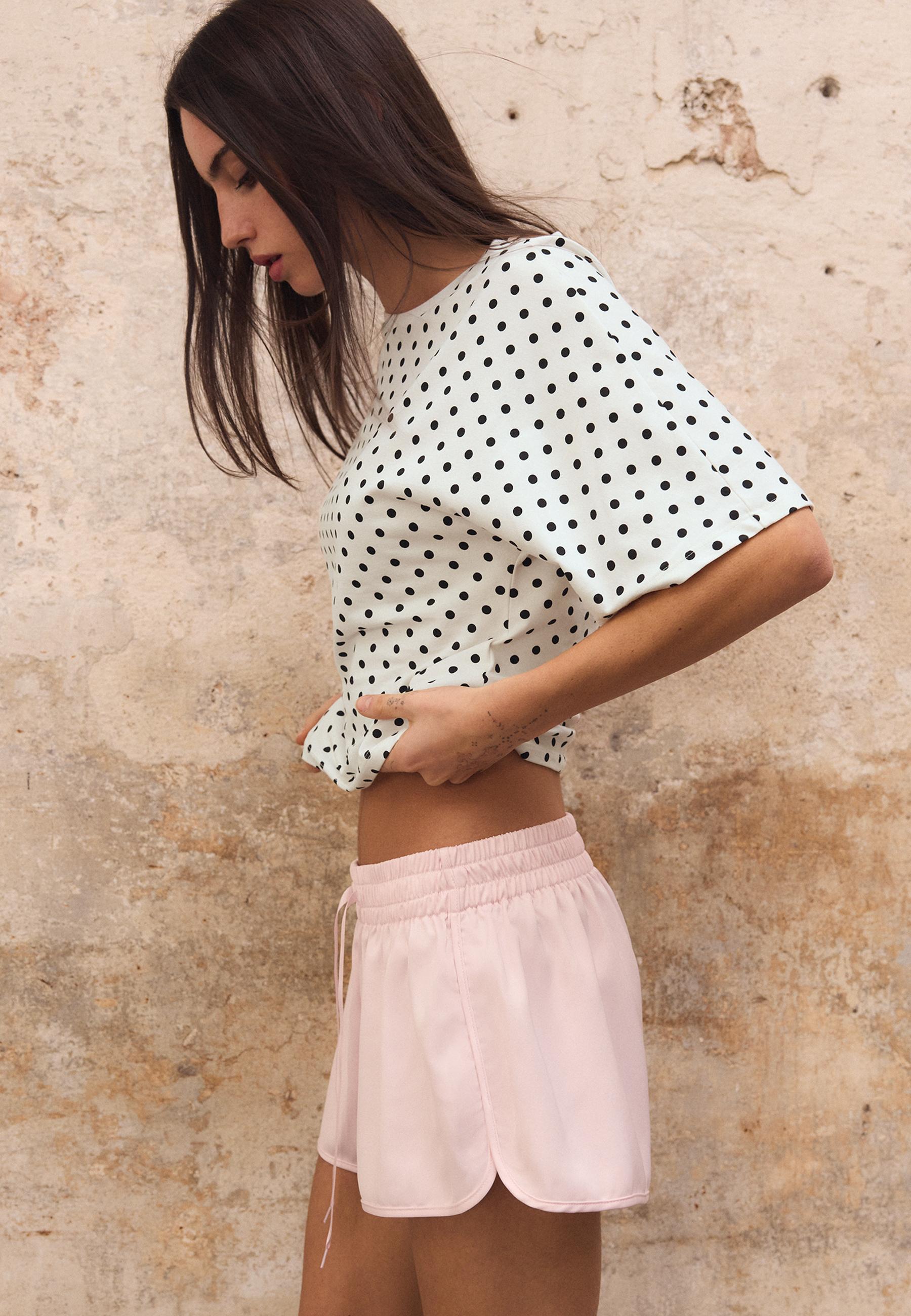 Satin mini shorts — Pastel pink