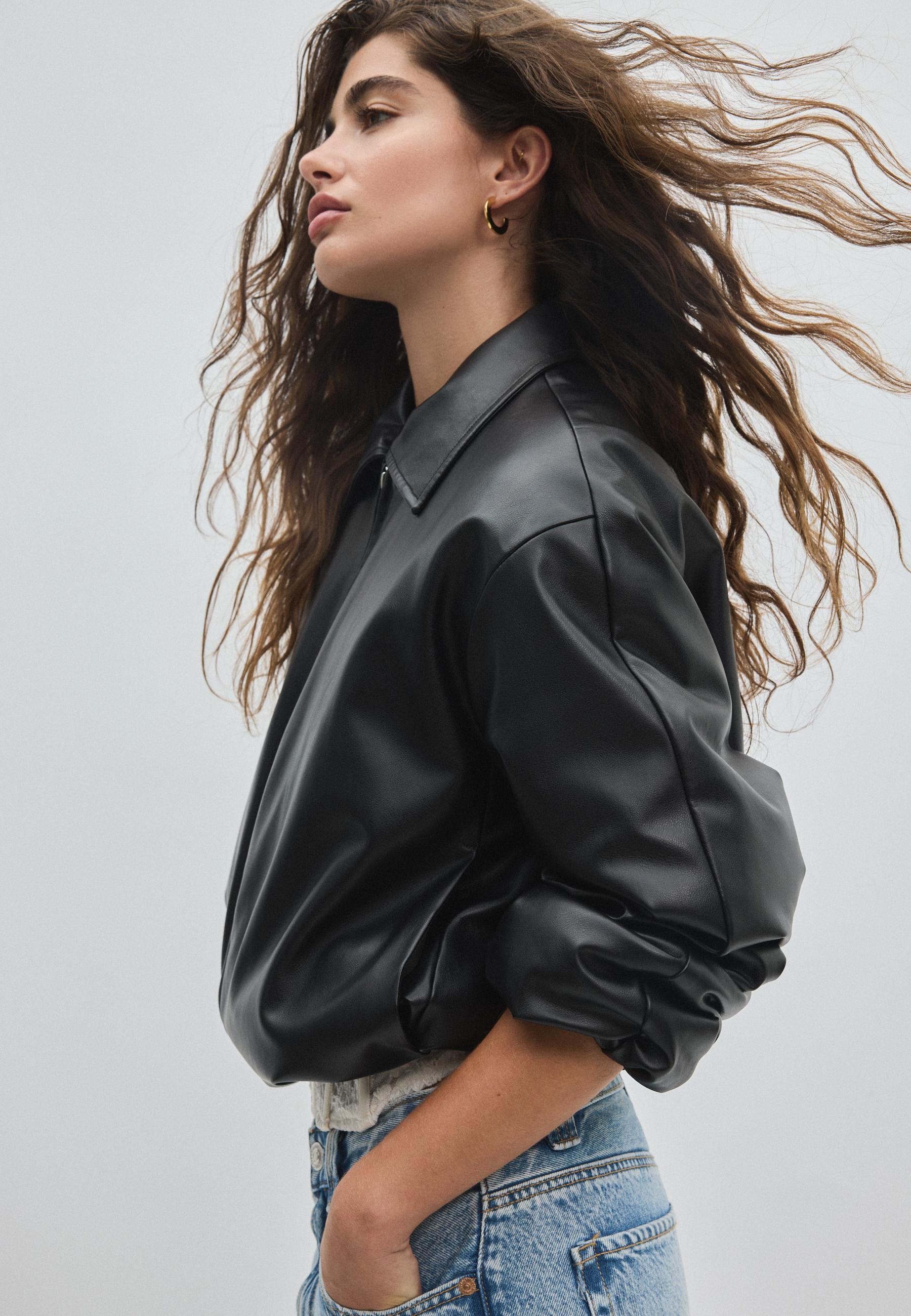 Stradivarius Καπιτονέ Bomber Τζάκετ Με Όψη Δέρματος Μαύρο Xl