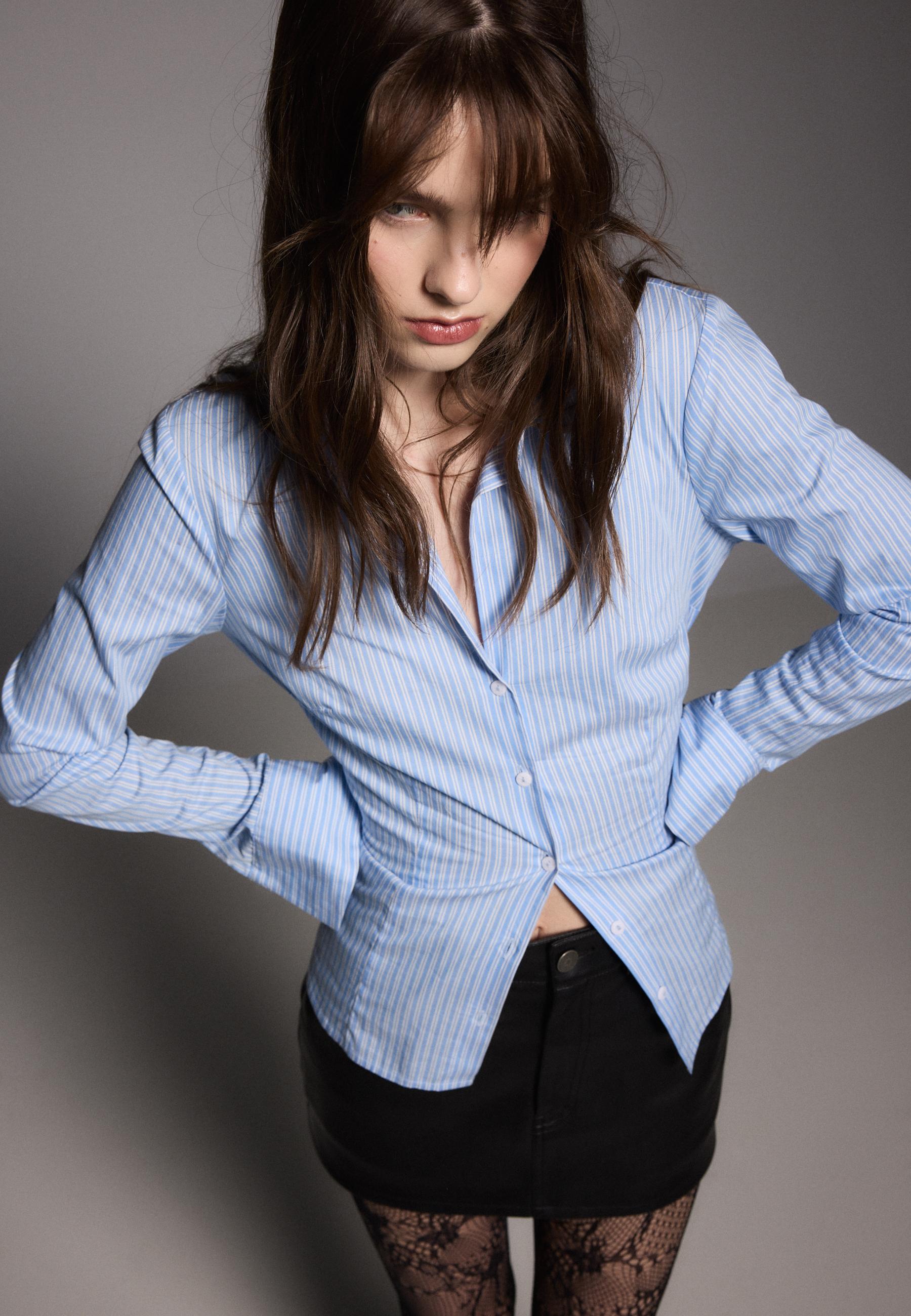 Basic striped fitted shirt — Dark blue