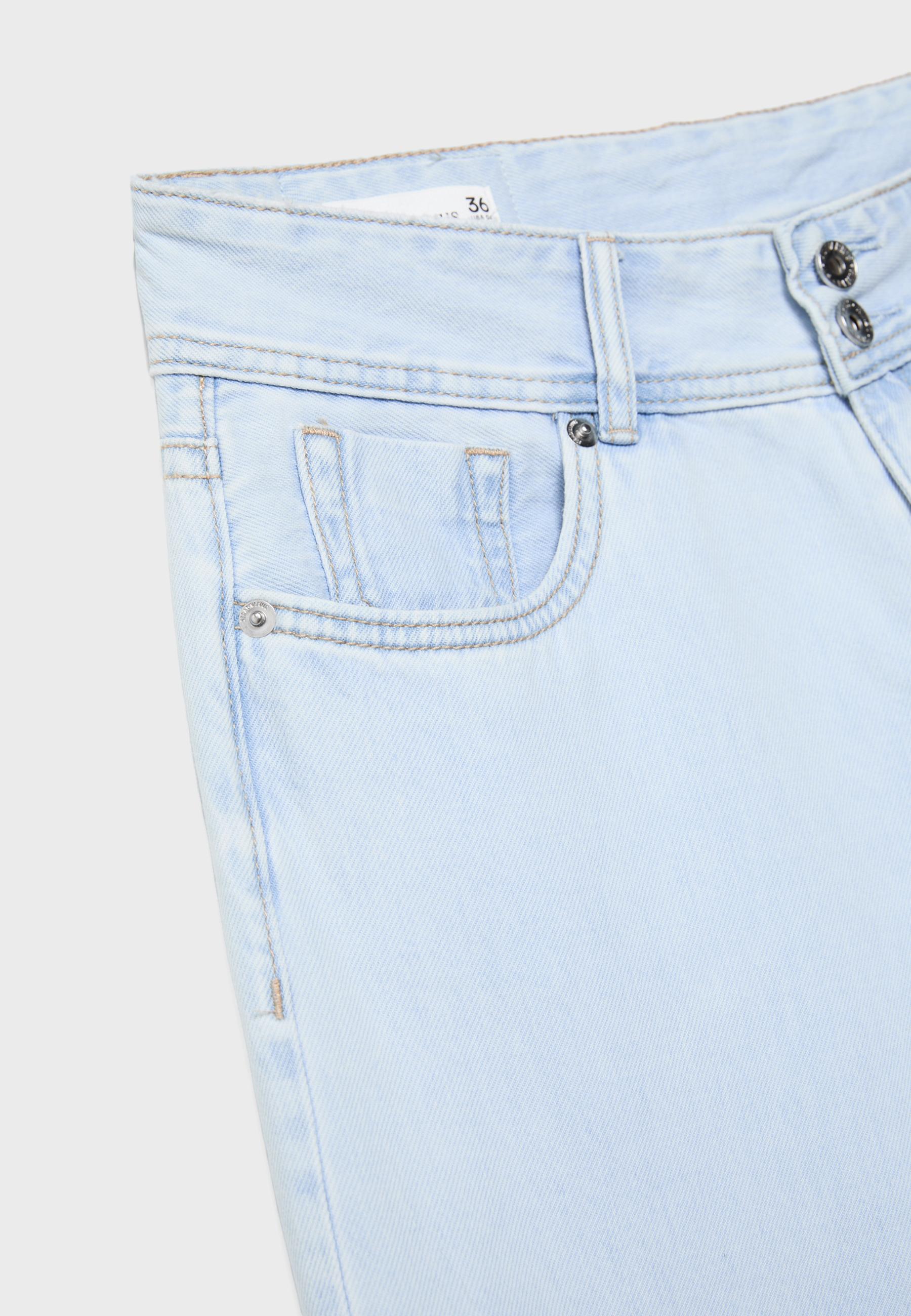 Low-rise double-button jeans — LIGHT BLEACH