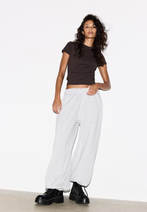 Stradivarius Basic Short Sleeve Round Neck T-Shirt Brown M