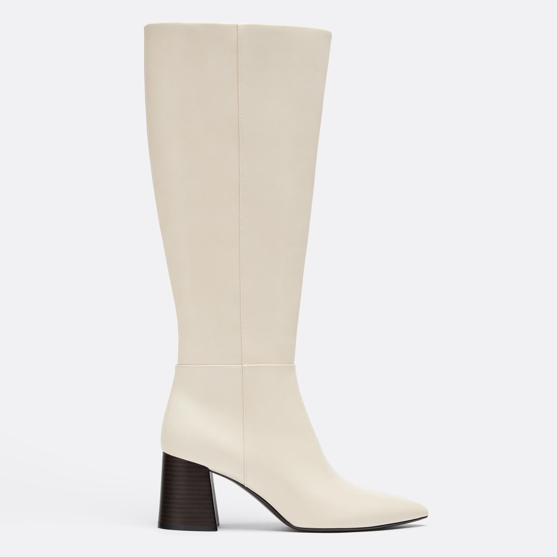 White high-heeled boots — ECRU