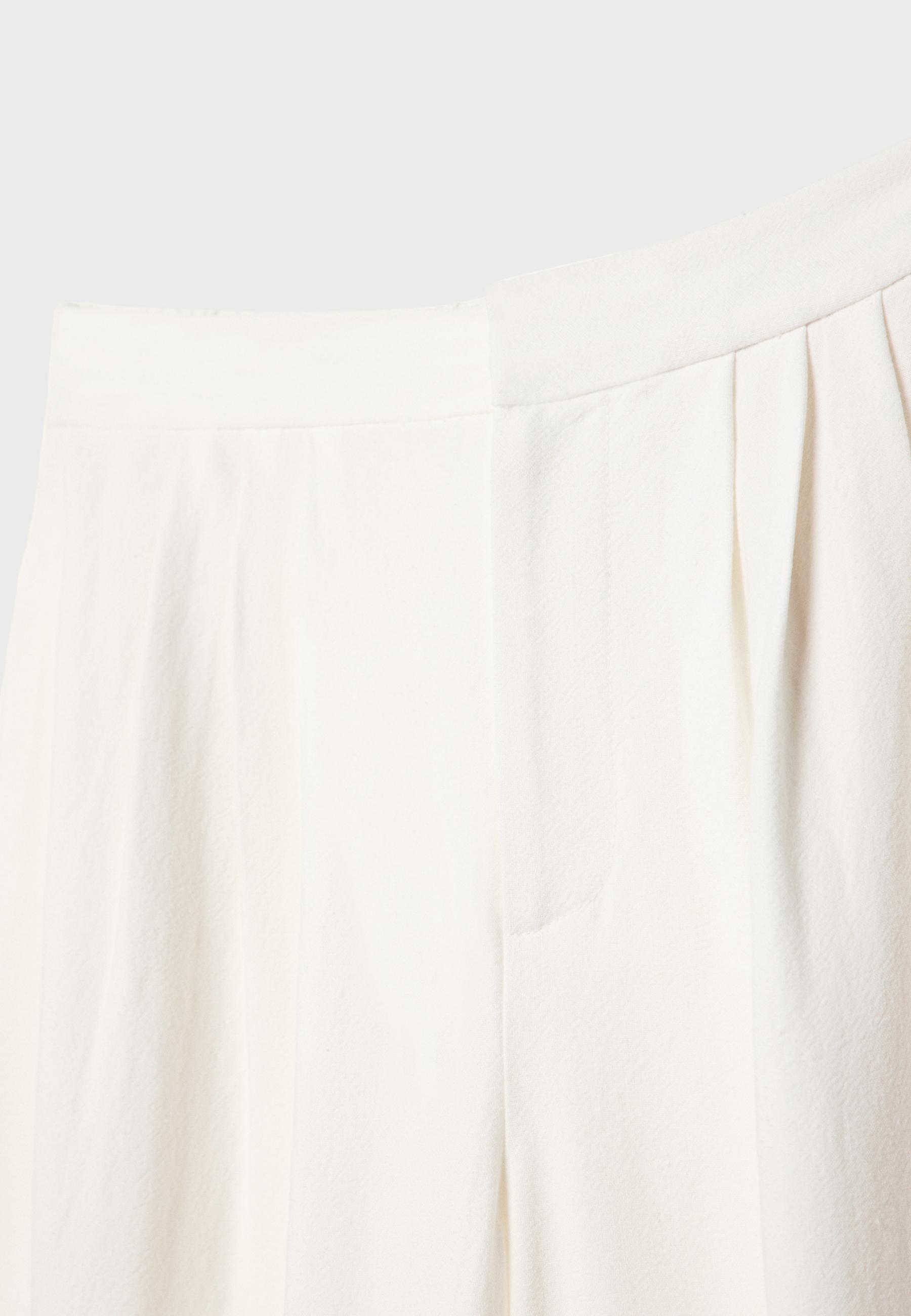 Linen blend darted culottes — Ecru