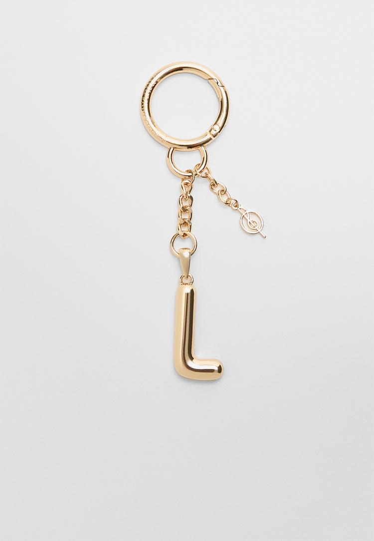 llavero charm inicial