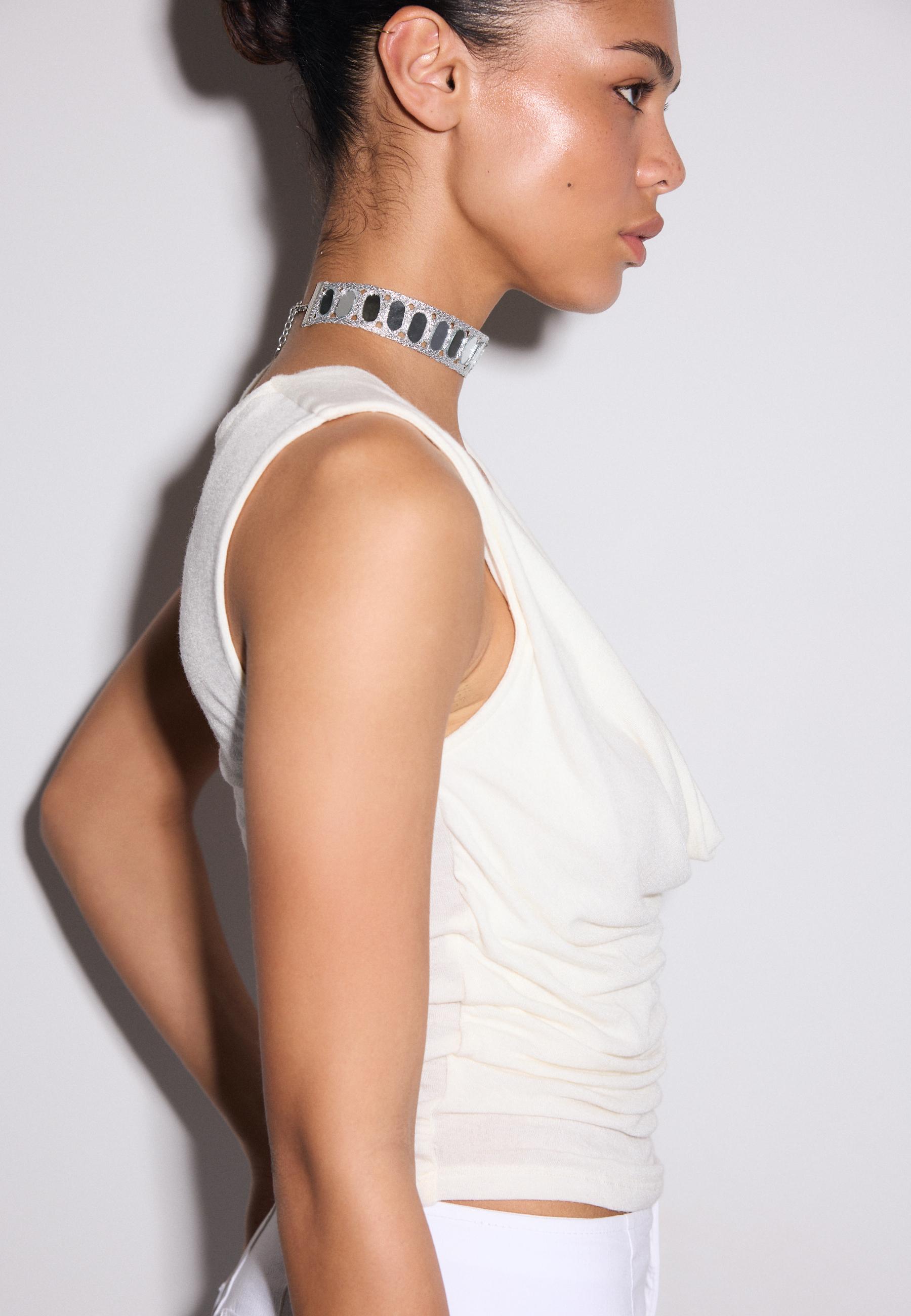 Double-layer draped neck top — Vanilla