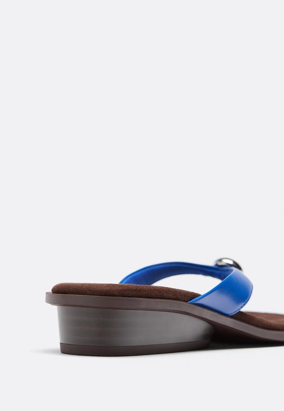 sandalias de tacao cunha thong