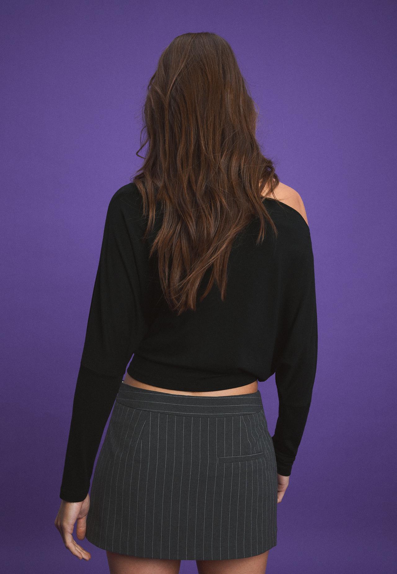 Asymmetric modal T-shirt — Black