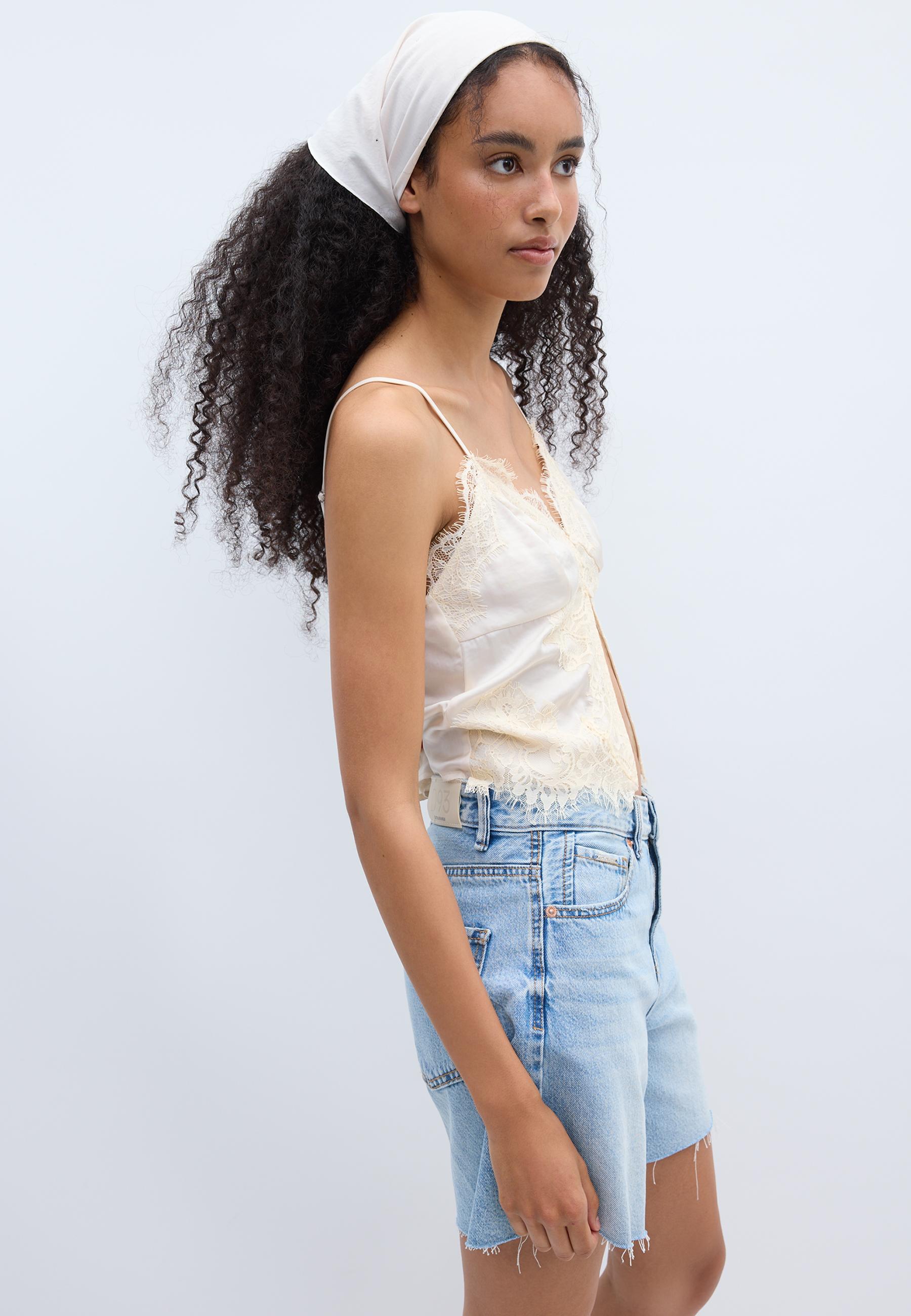 Rhinestone scarf — Ecru