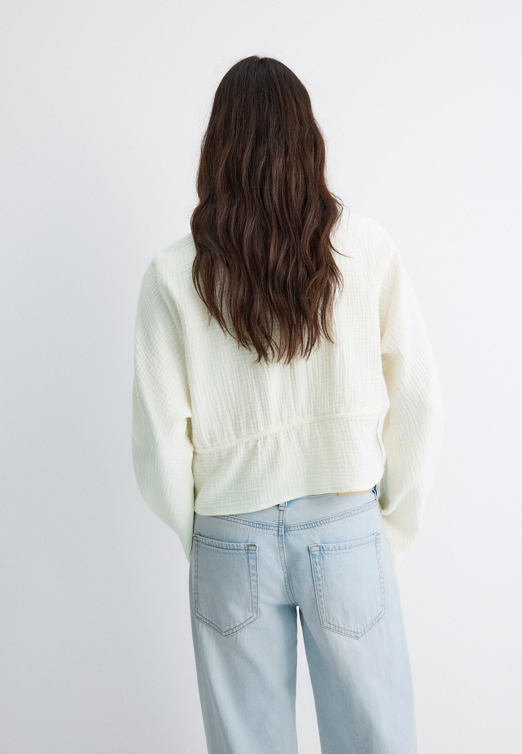 Open studded shirt — Ecru