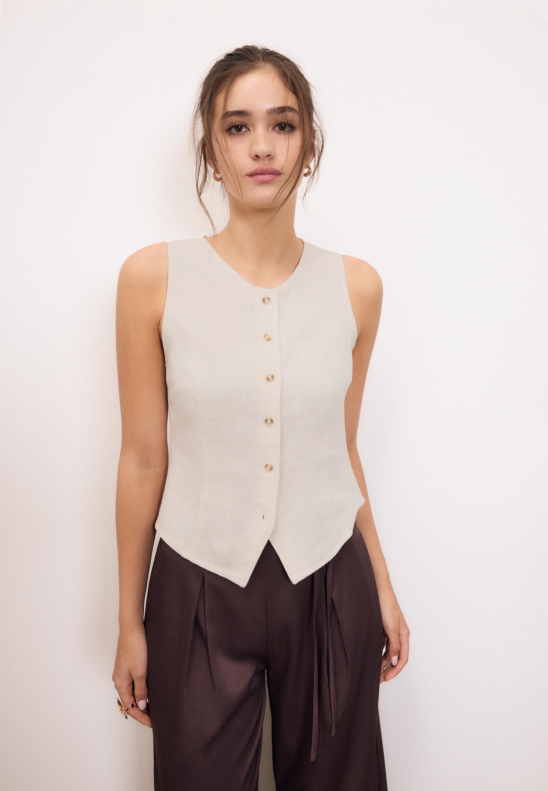 Sleeveless top with buttons — Stone