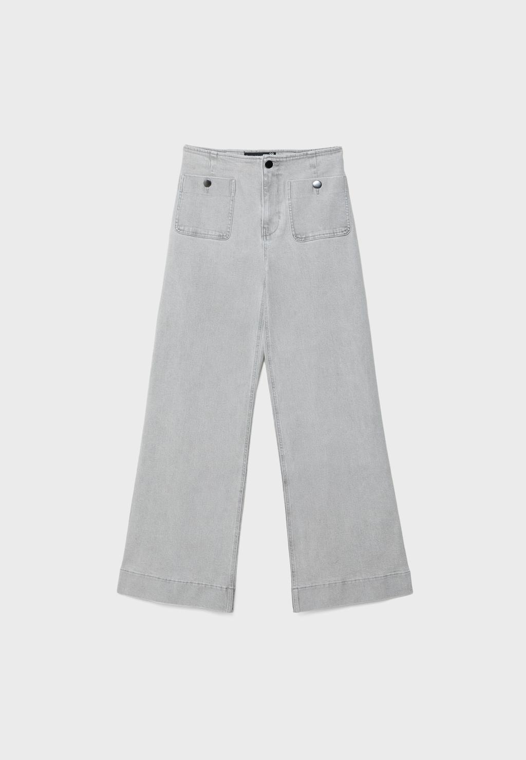 D77 Jeans mit minimalistischen Taschen