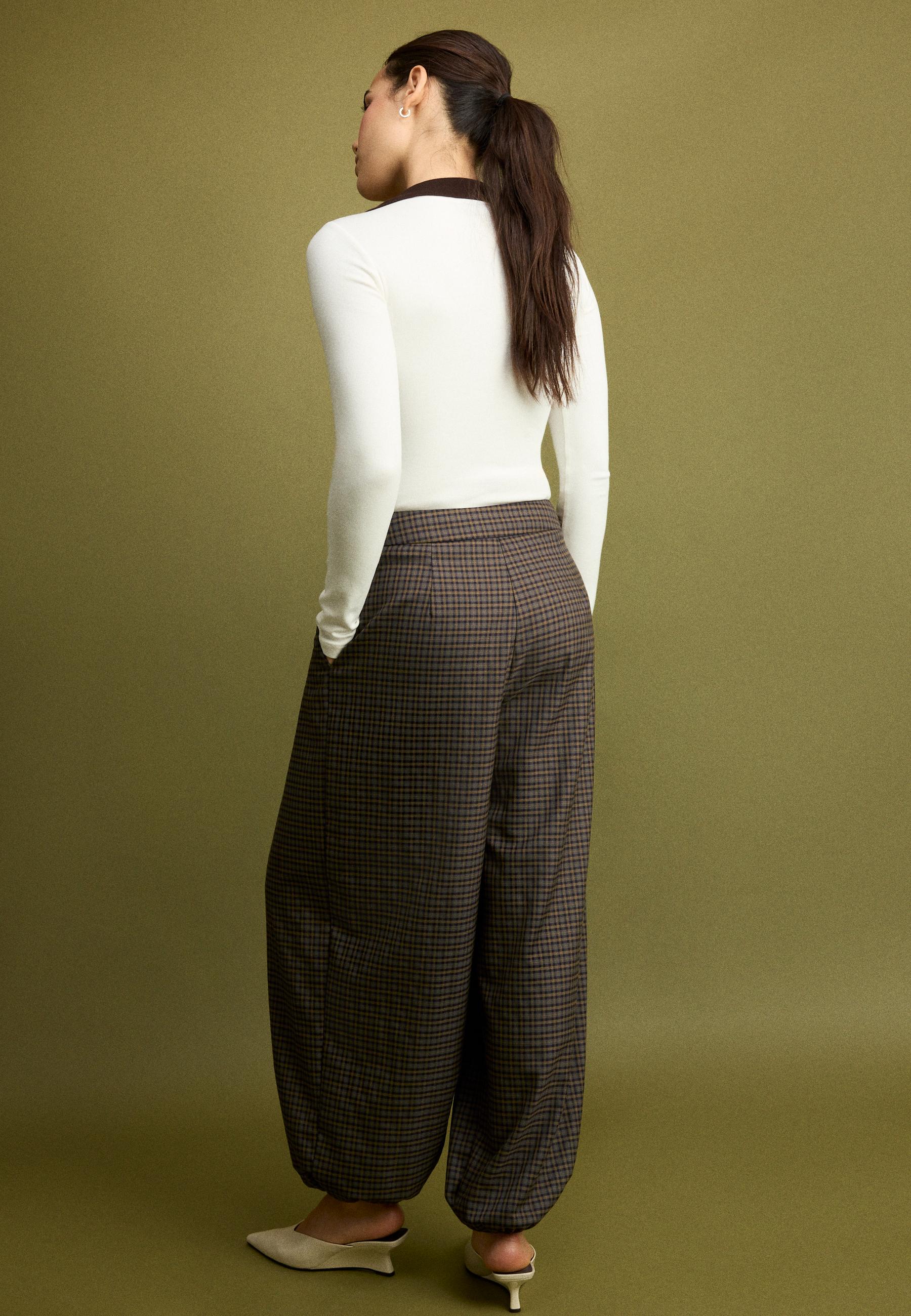 Stradivarius Tokalı balon pantolon