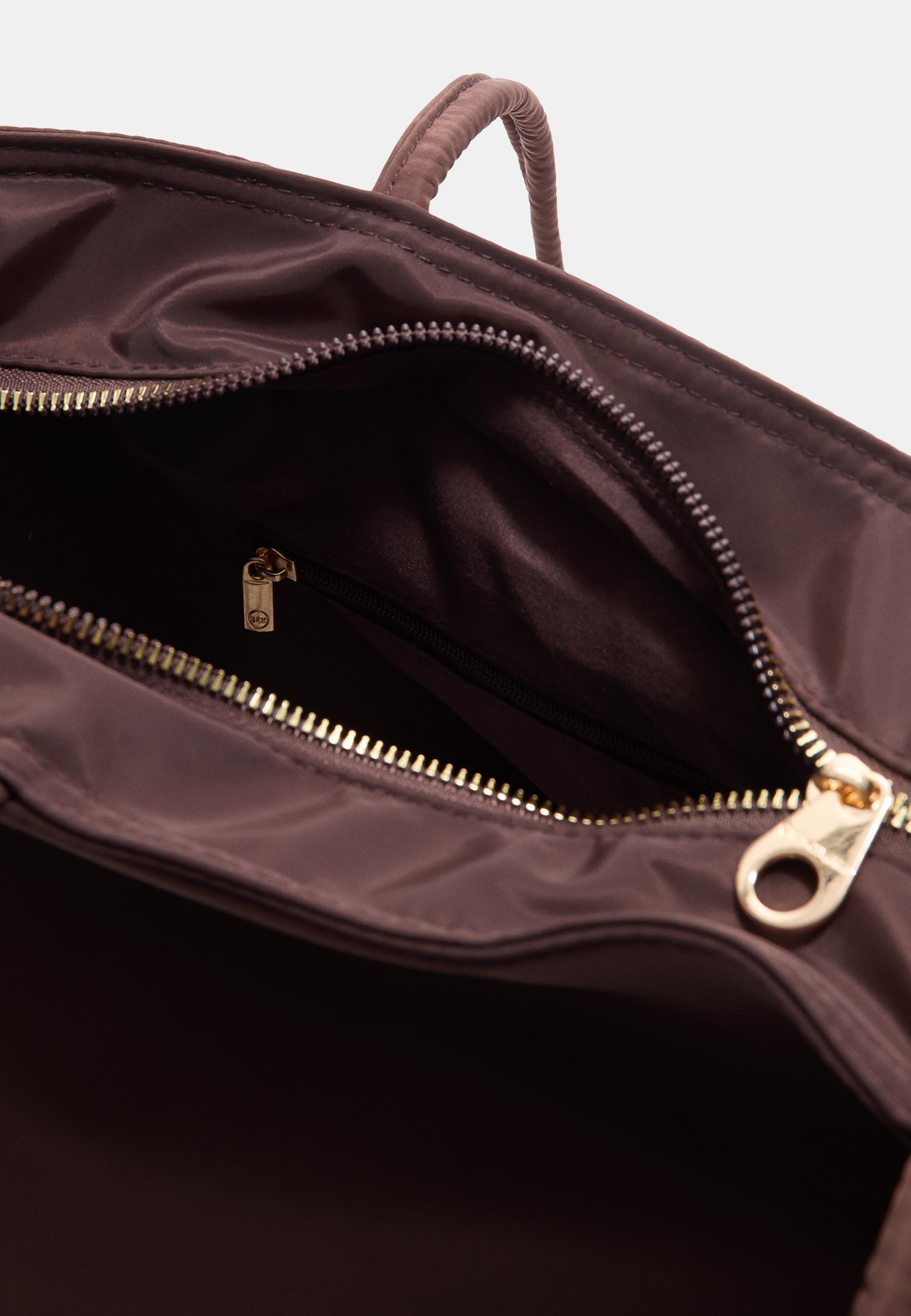Charm detaylı tote çanta - Görsel 4