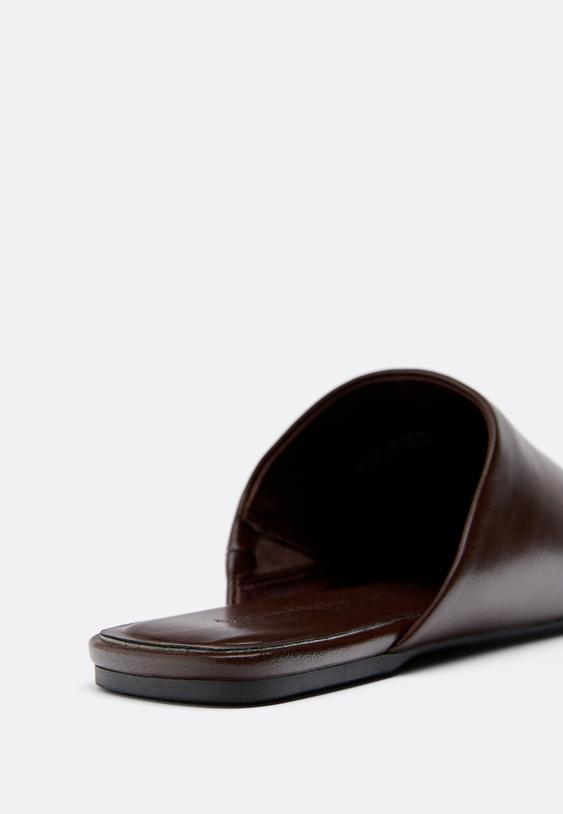 Stradivarius Leather Effect Slippers Brown 3