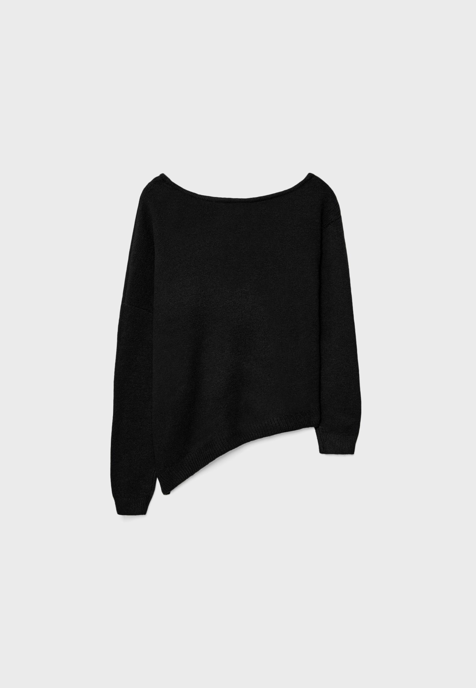 Asymmetric knit sweater — Black