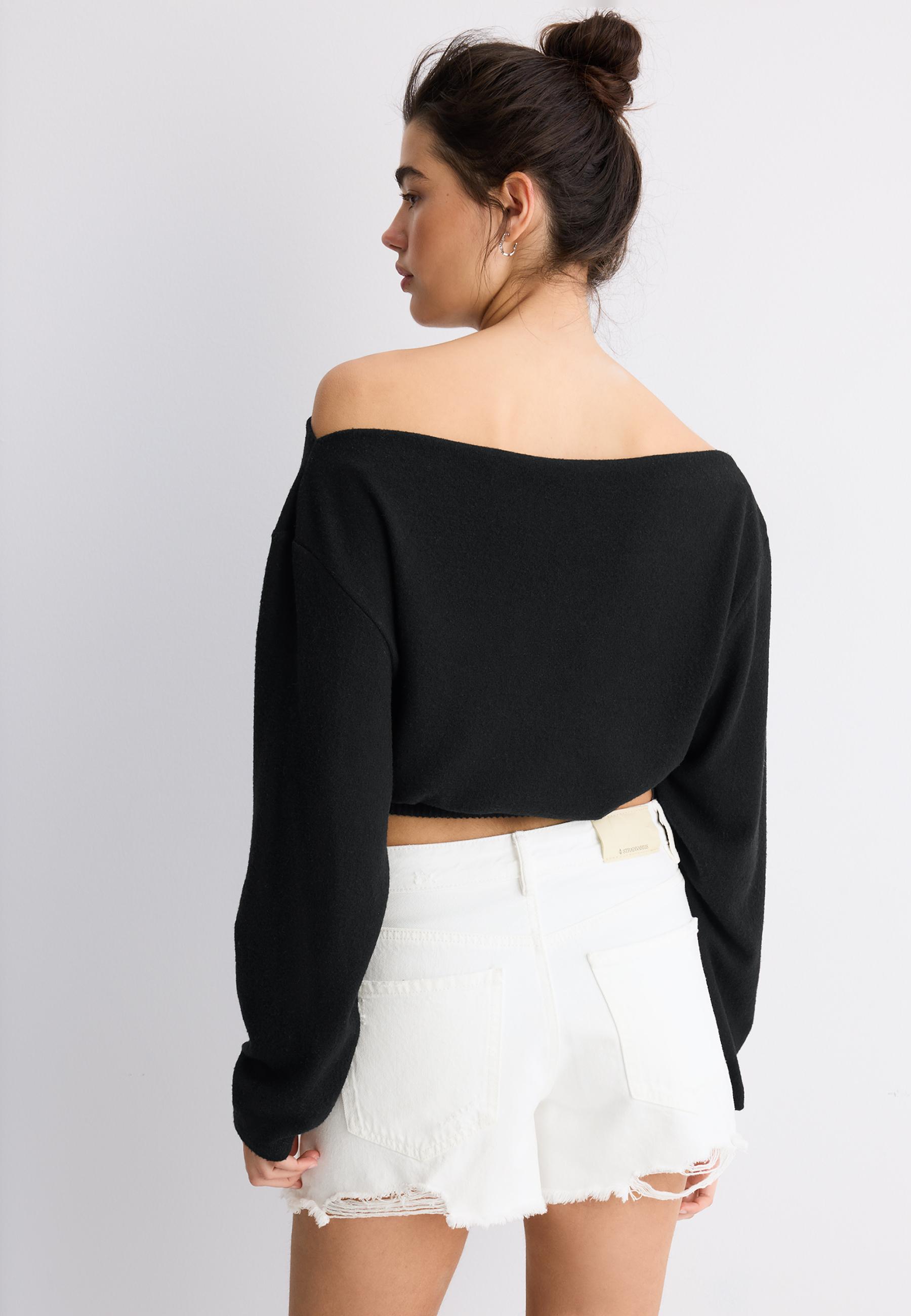 Boat neck knit T-shirt with sash belt — Black
