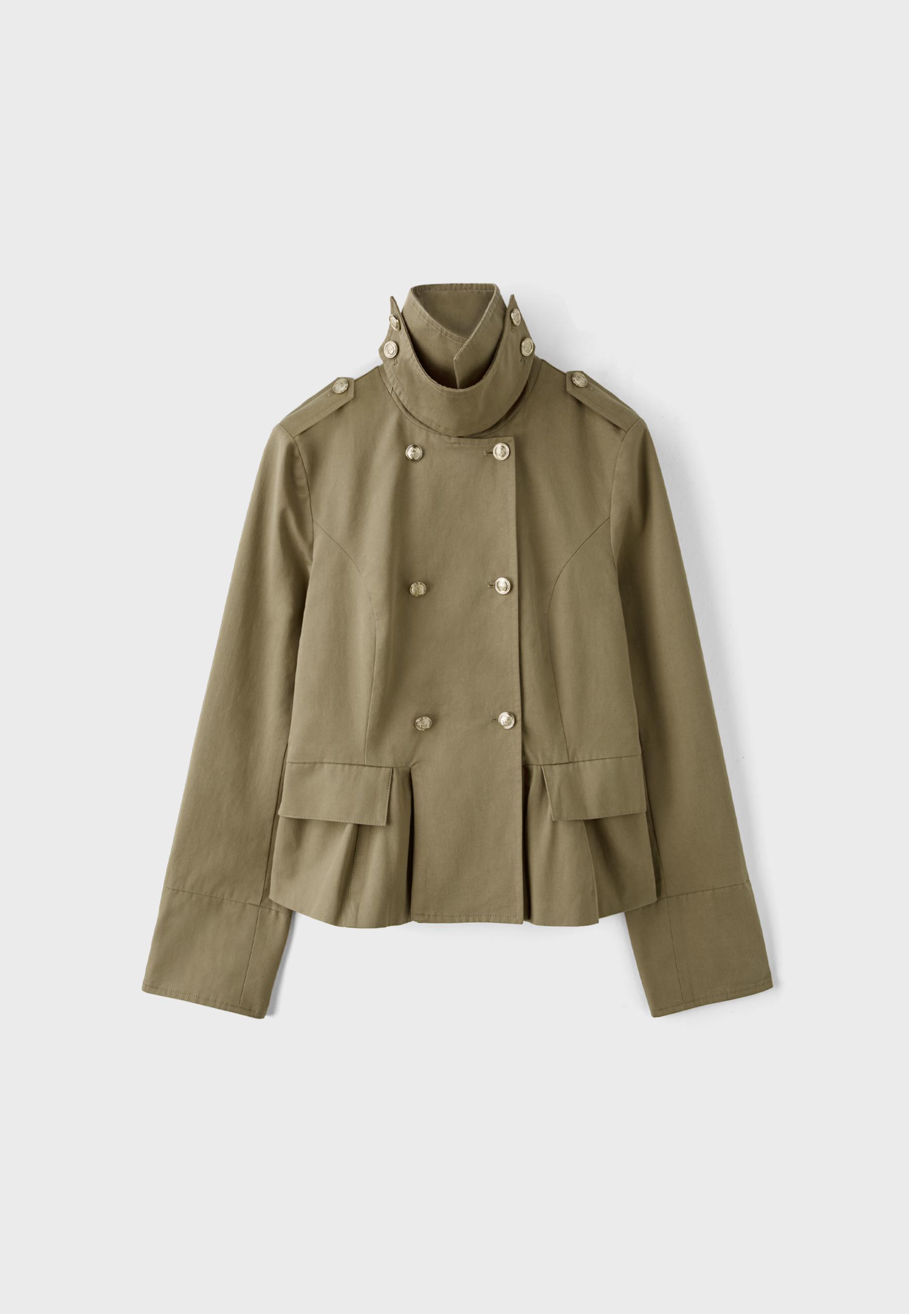 Fitted button-up blazer — Beige
