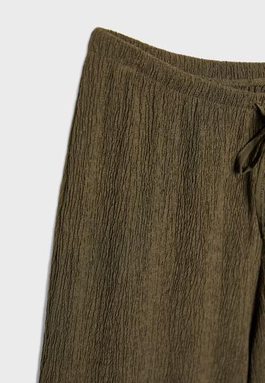 Creased-effect straight trousers — Khaki 9