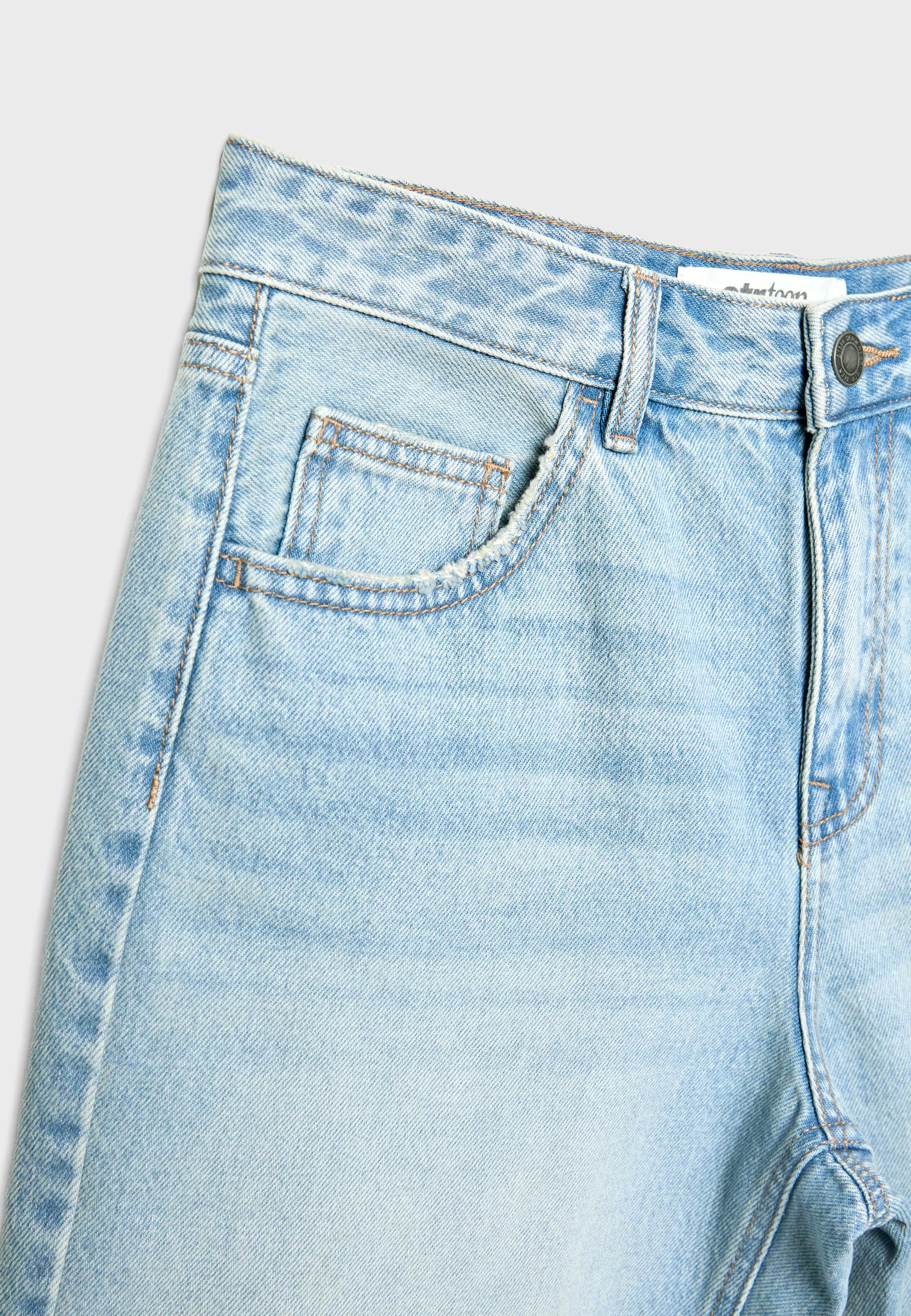 Mid-rise denim Bermuda shorts - Women's fashion
