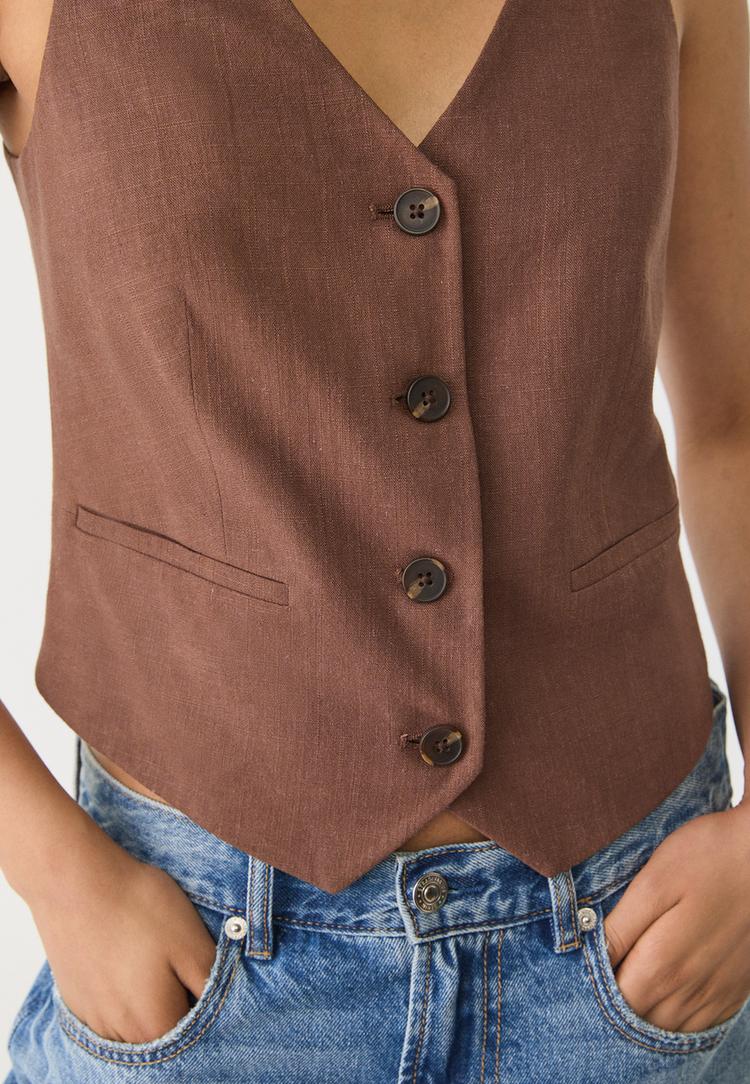 chaleco botones con lino