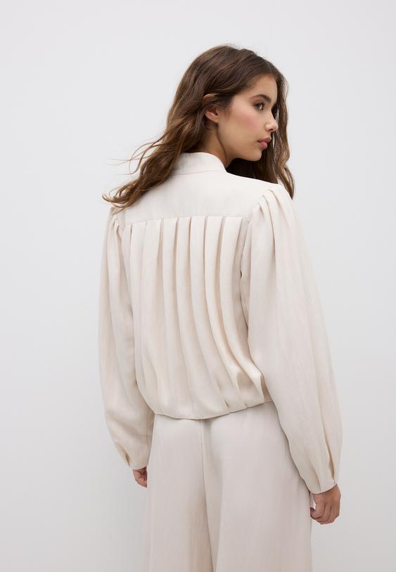 Stradivarius Blouson Fluide À Plis Écru Xl