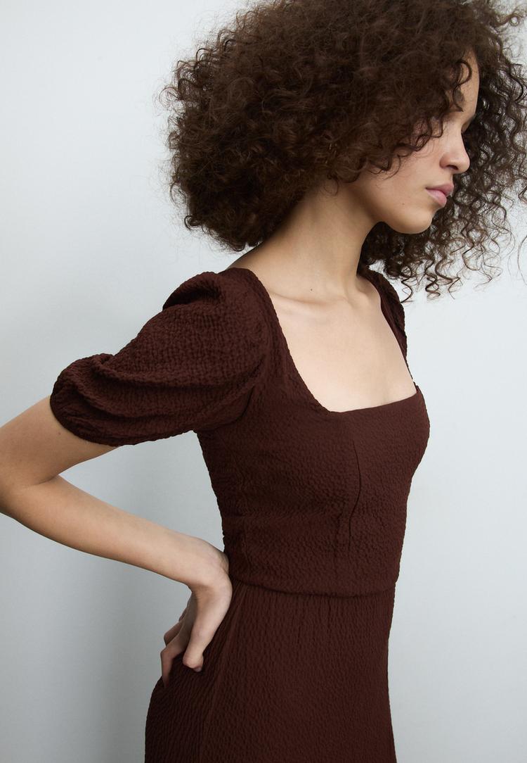 vestido largo fluido espalda cruzada