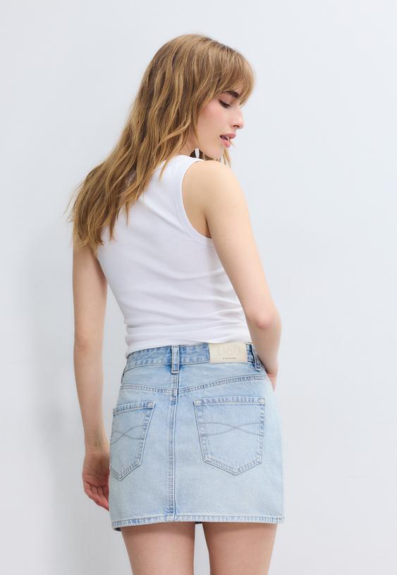 d60 mini jupe en jean basique