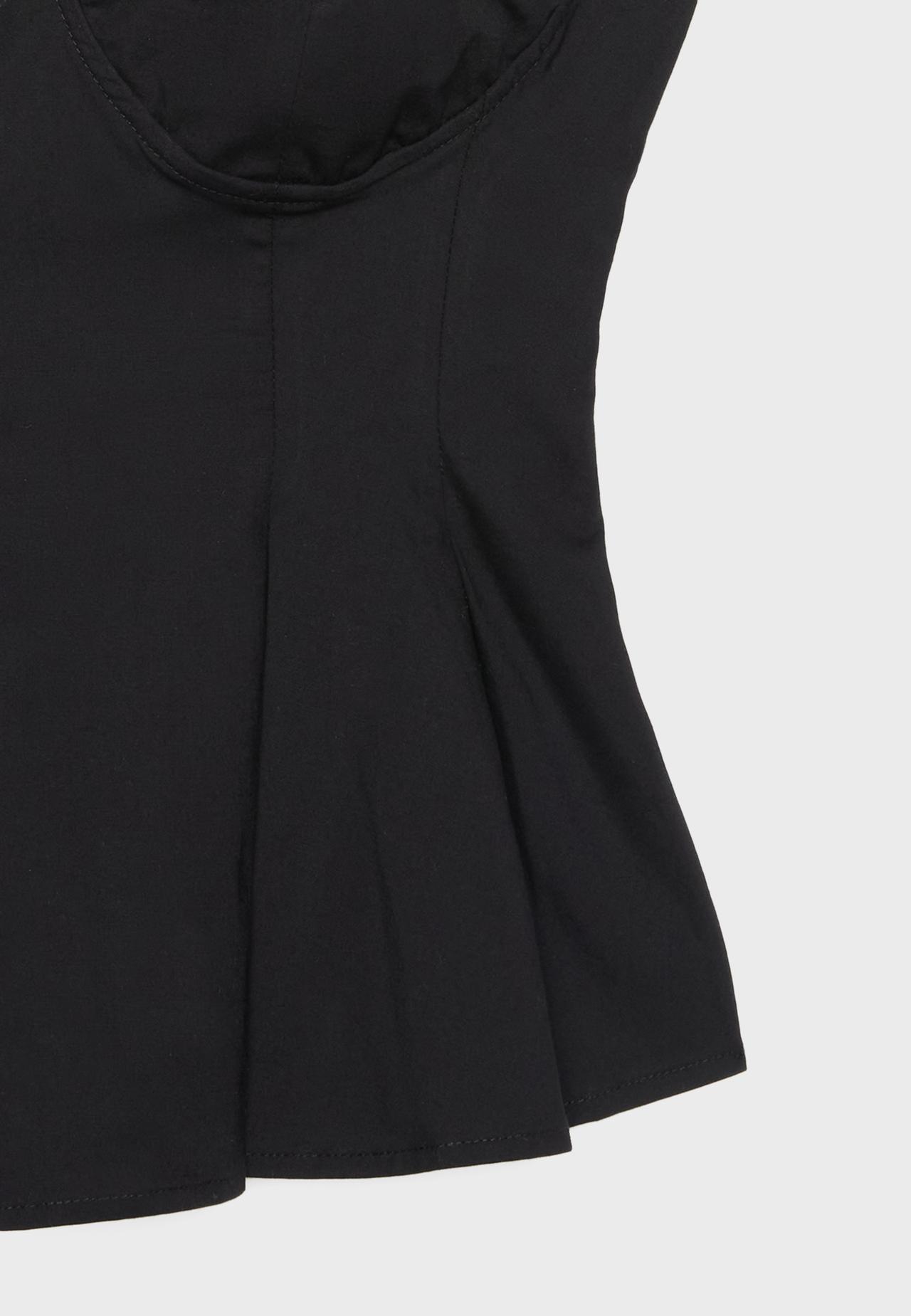 Fitted pleated top — Black