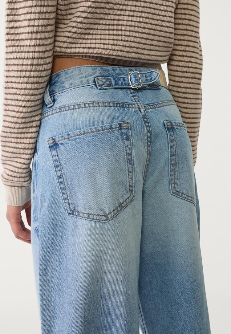 d82 jeans barrel balloon fit