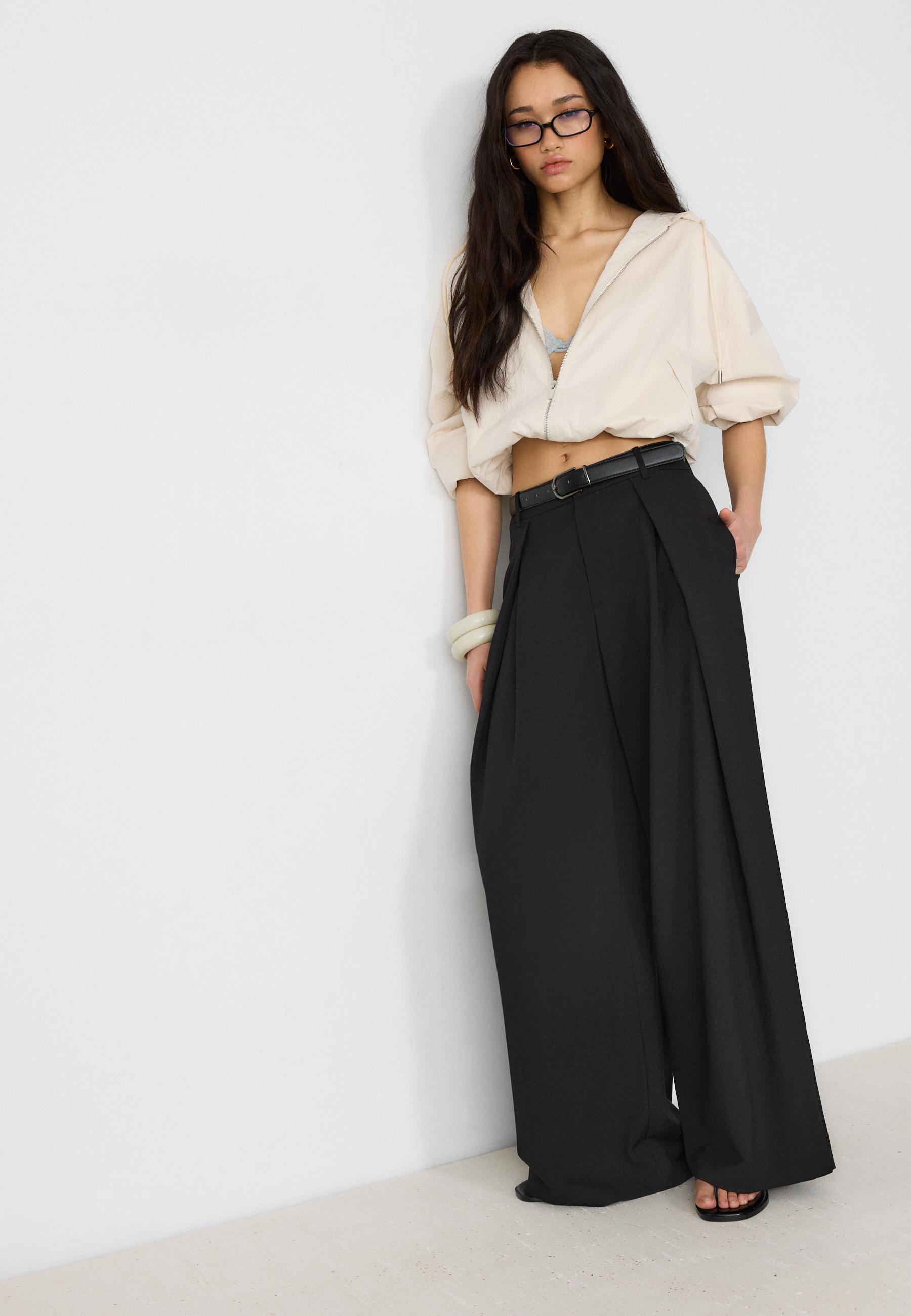 Maxi-dart trousers with belt - Women's fashion | Stradivarius