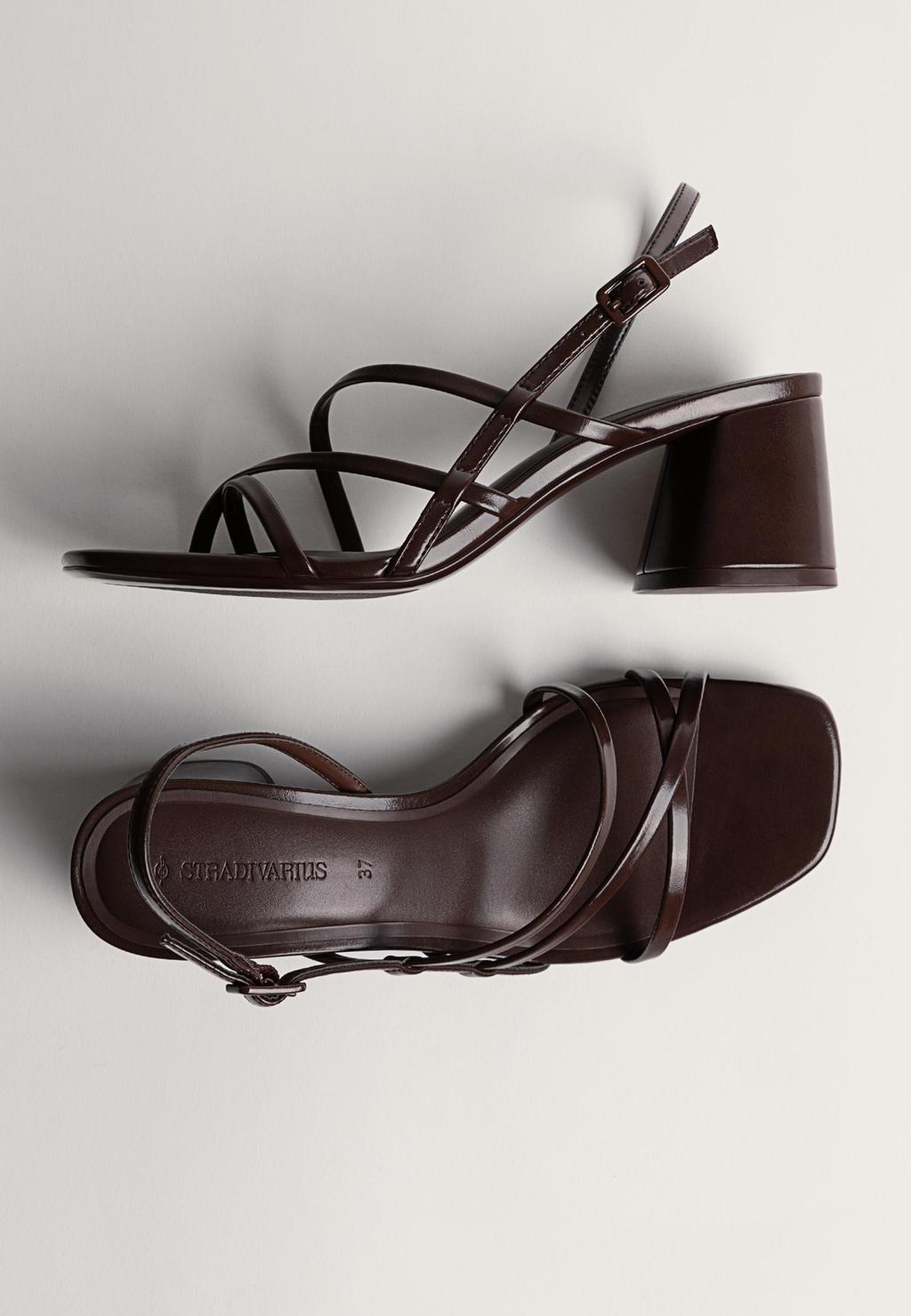 Block heel sandals