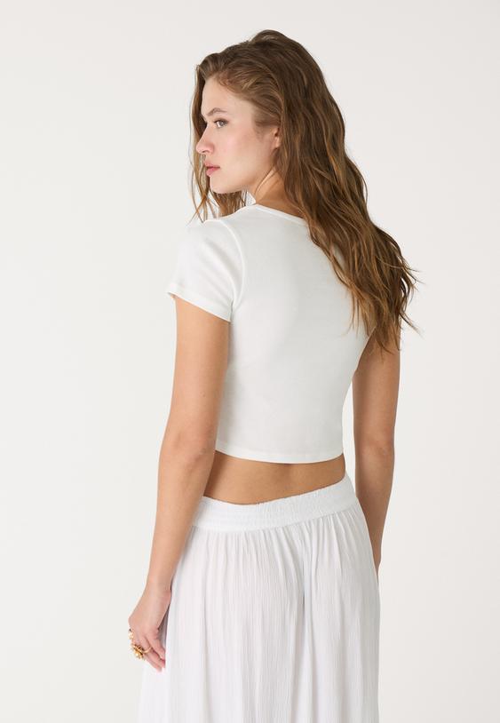 camiseta crop estampado