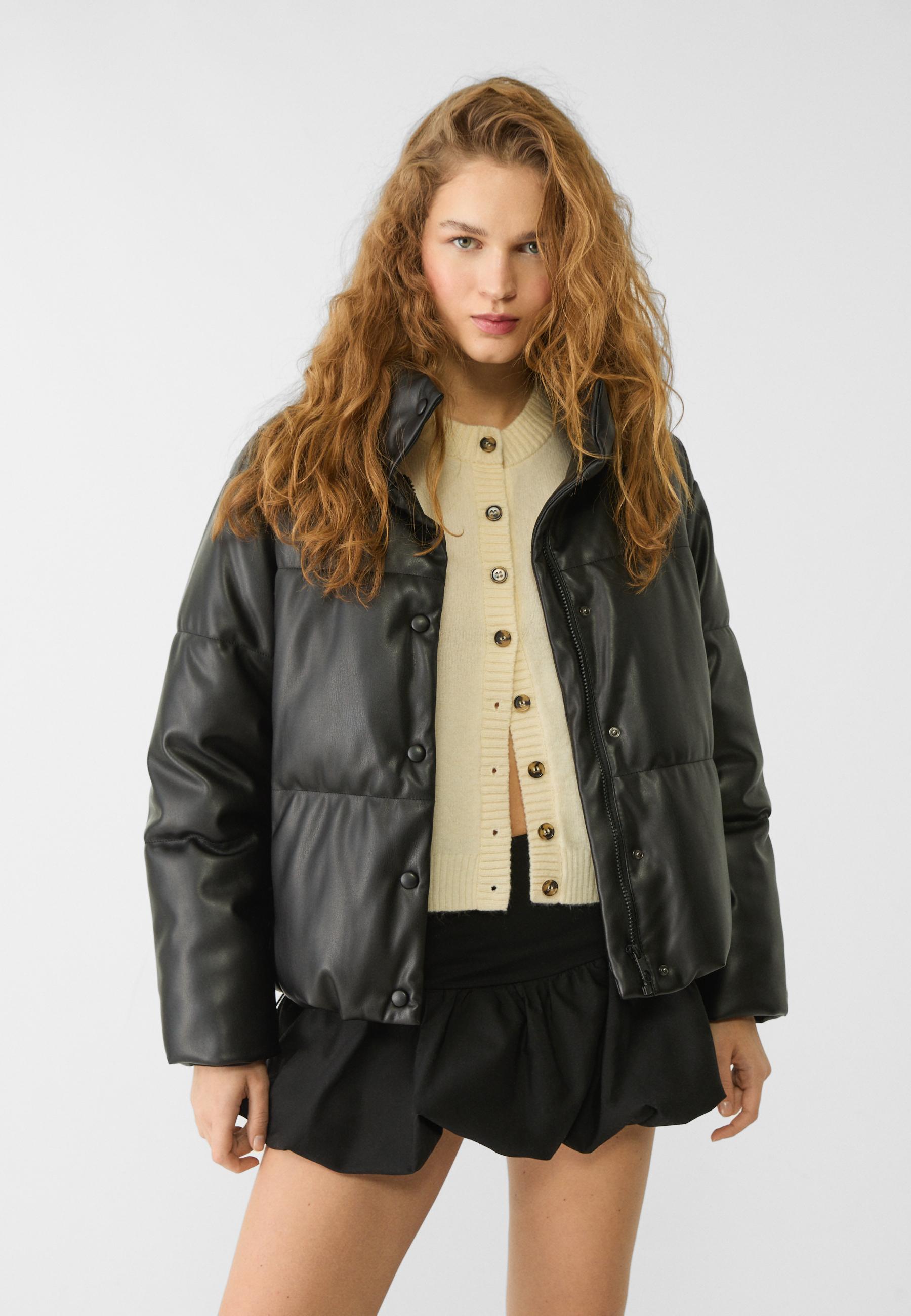 Leather collar puffy jacket deals