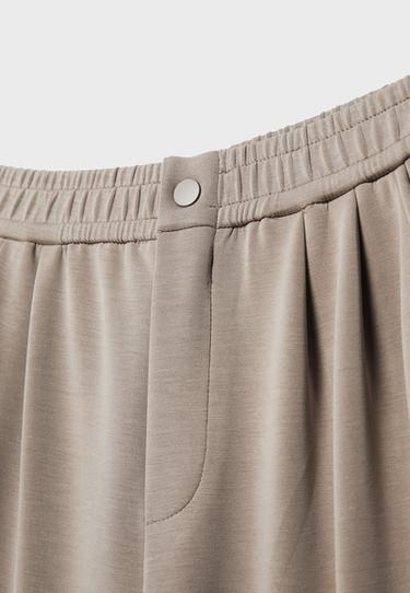 Soft-touch darted trousers — Beige 9