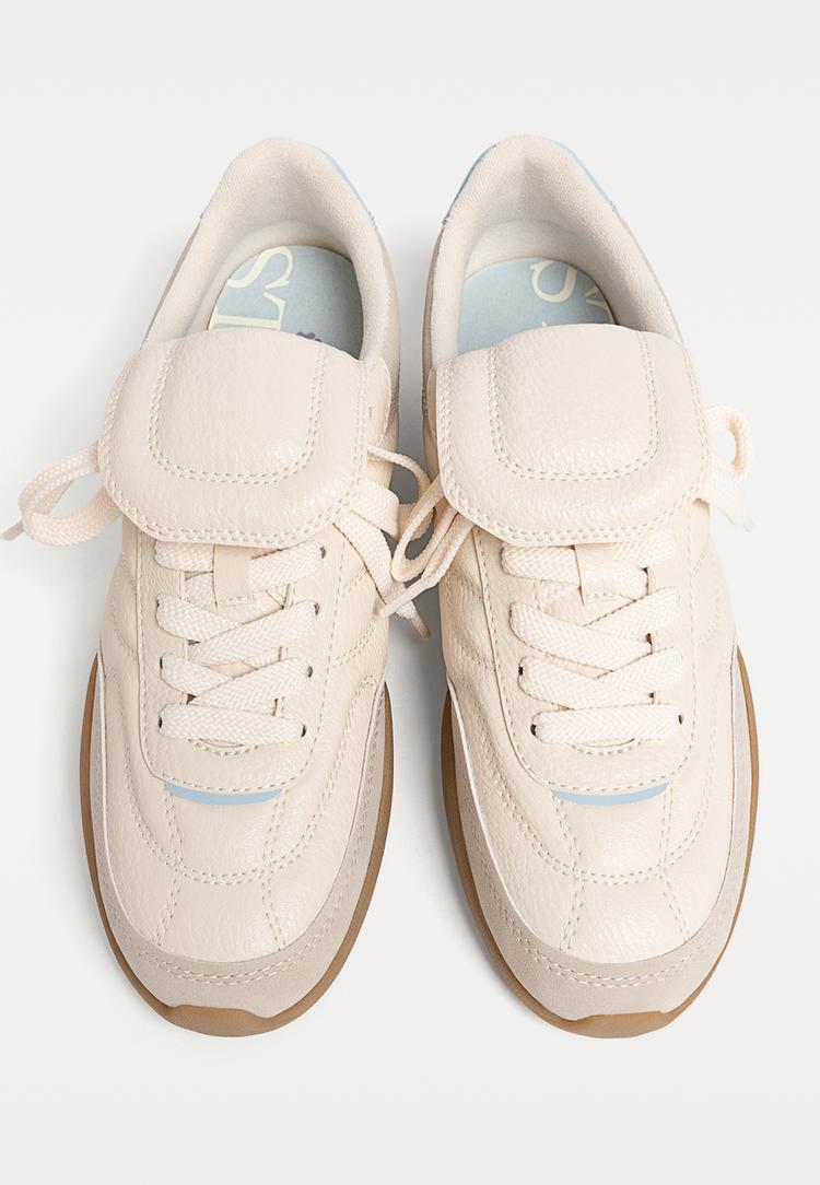 zapatillas detalle animal print