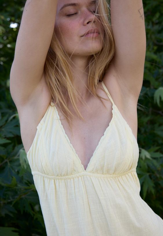 langes-kleid-vausschnitt
