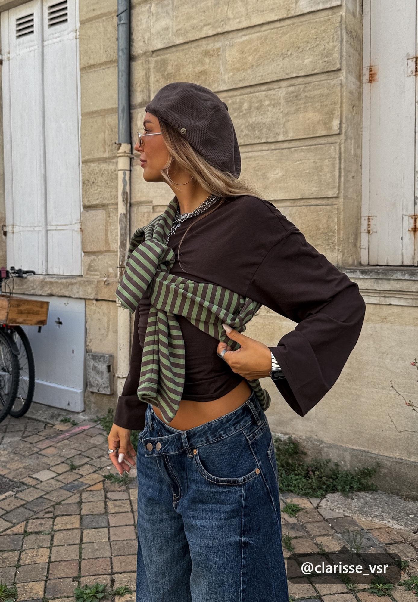 Stradivarius B11 Japon stil uzun kollu, beli oturan t-shirt görsel 6