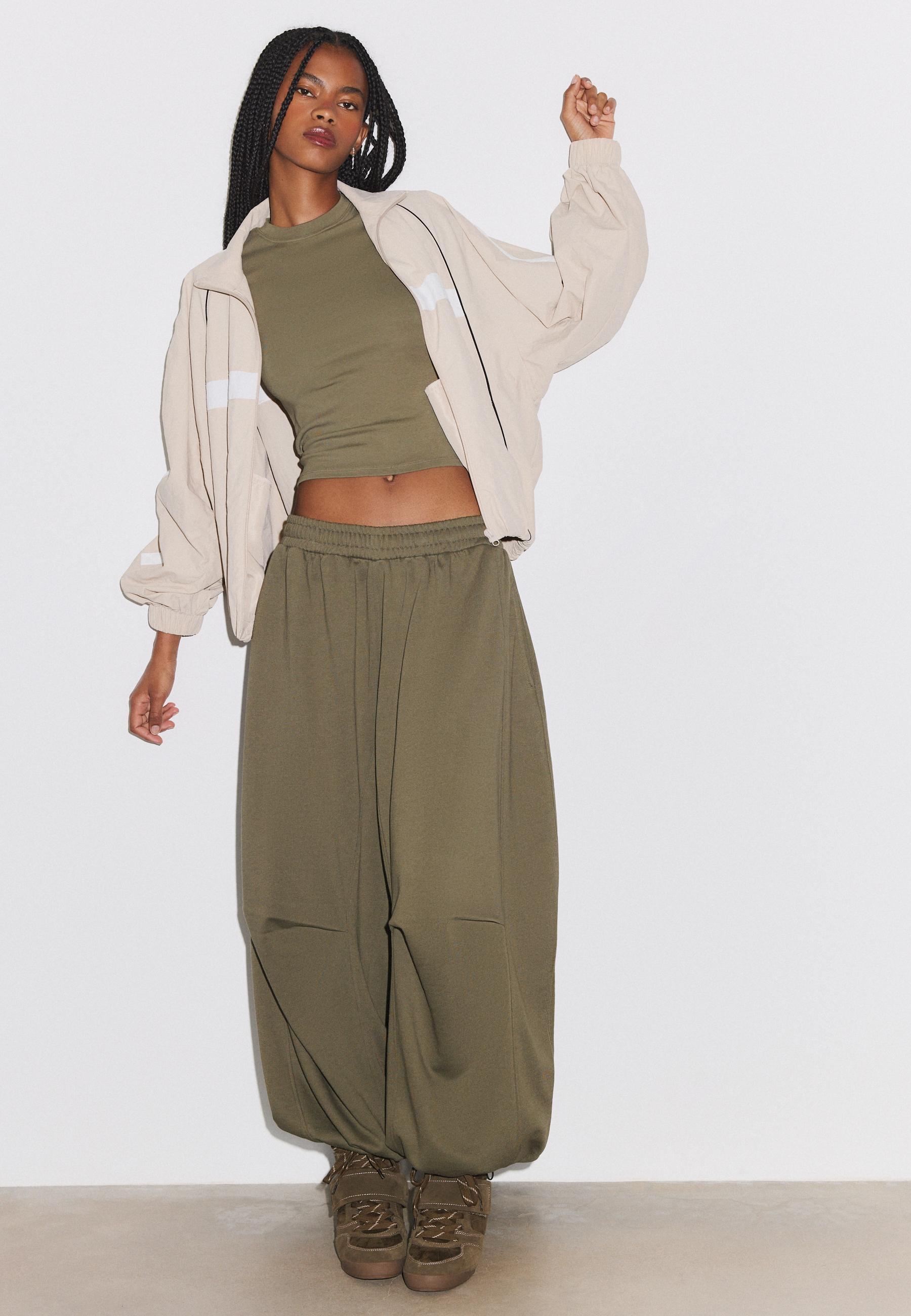 Balloon jogger trousers with toggles — Khaki